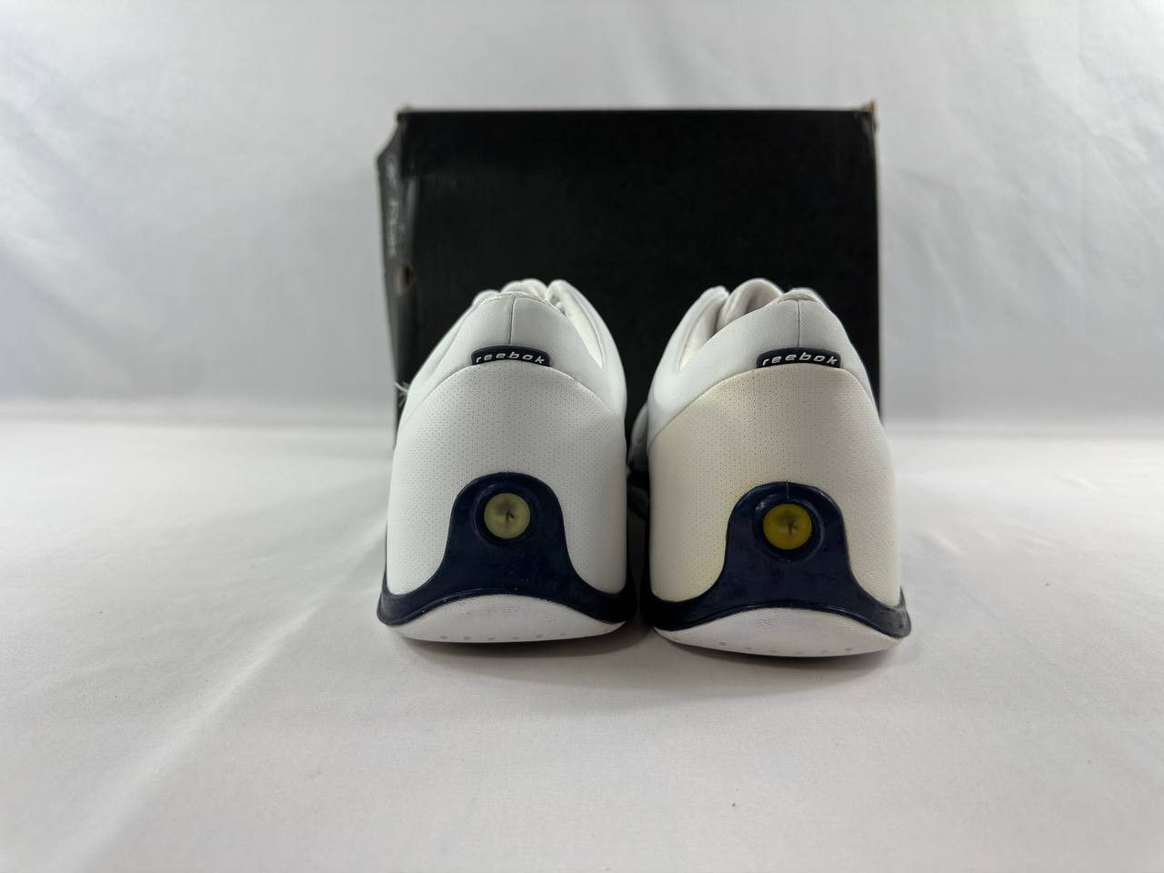 Reebok Vintage Reebok Basketball Shoes 4-95287 Low Top Y2K Size US 12 / EU 45 - 5 Thumbnail