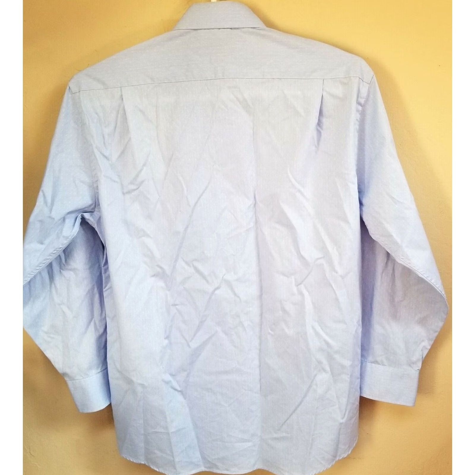 Tommy Hilfiger Tommy Hilfiger Men's Regular Fit Stretch Wrinkle Resistant Dress Shirt Medium 15-15.5 Blue Size US L / EU 52-54 / 3 - 2 Thumbnail