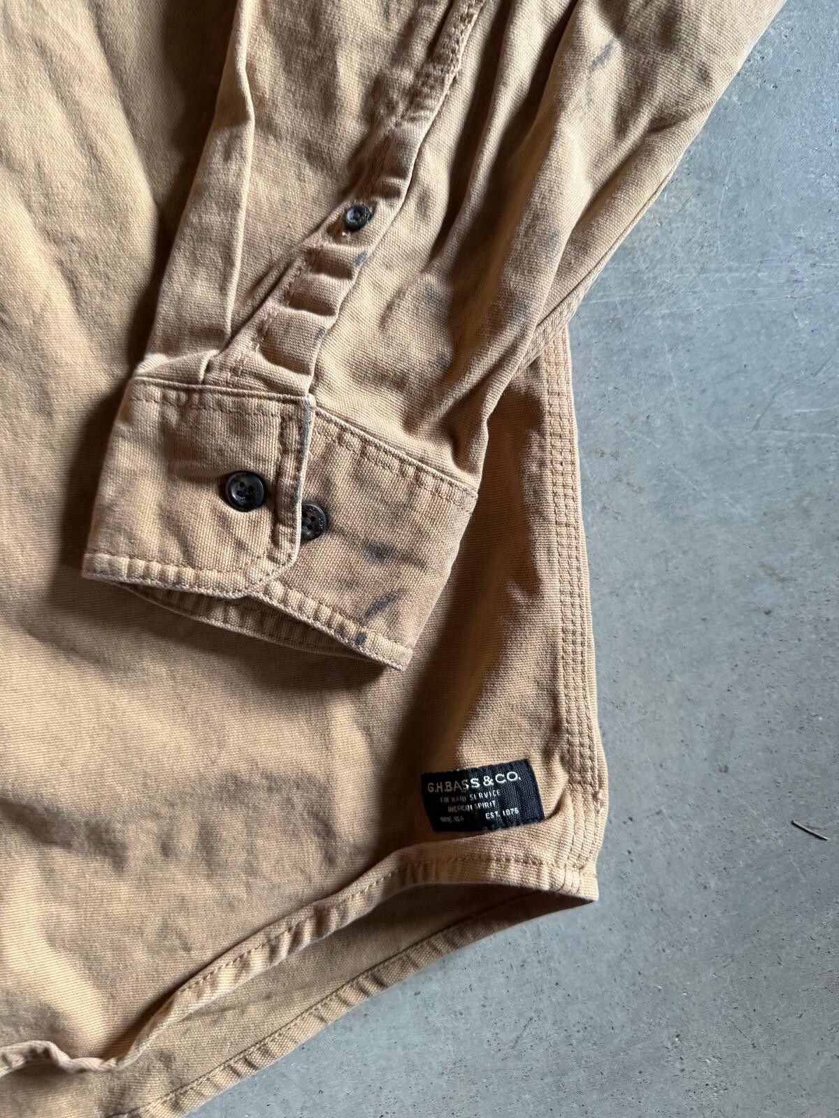 G.H. Bass & Co. G H Bass Khaki Button Up Shirt Sz XL Size US XL / EU 56 / 4 - 5 Thumbnail