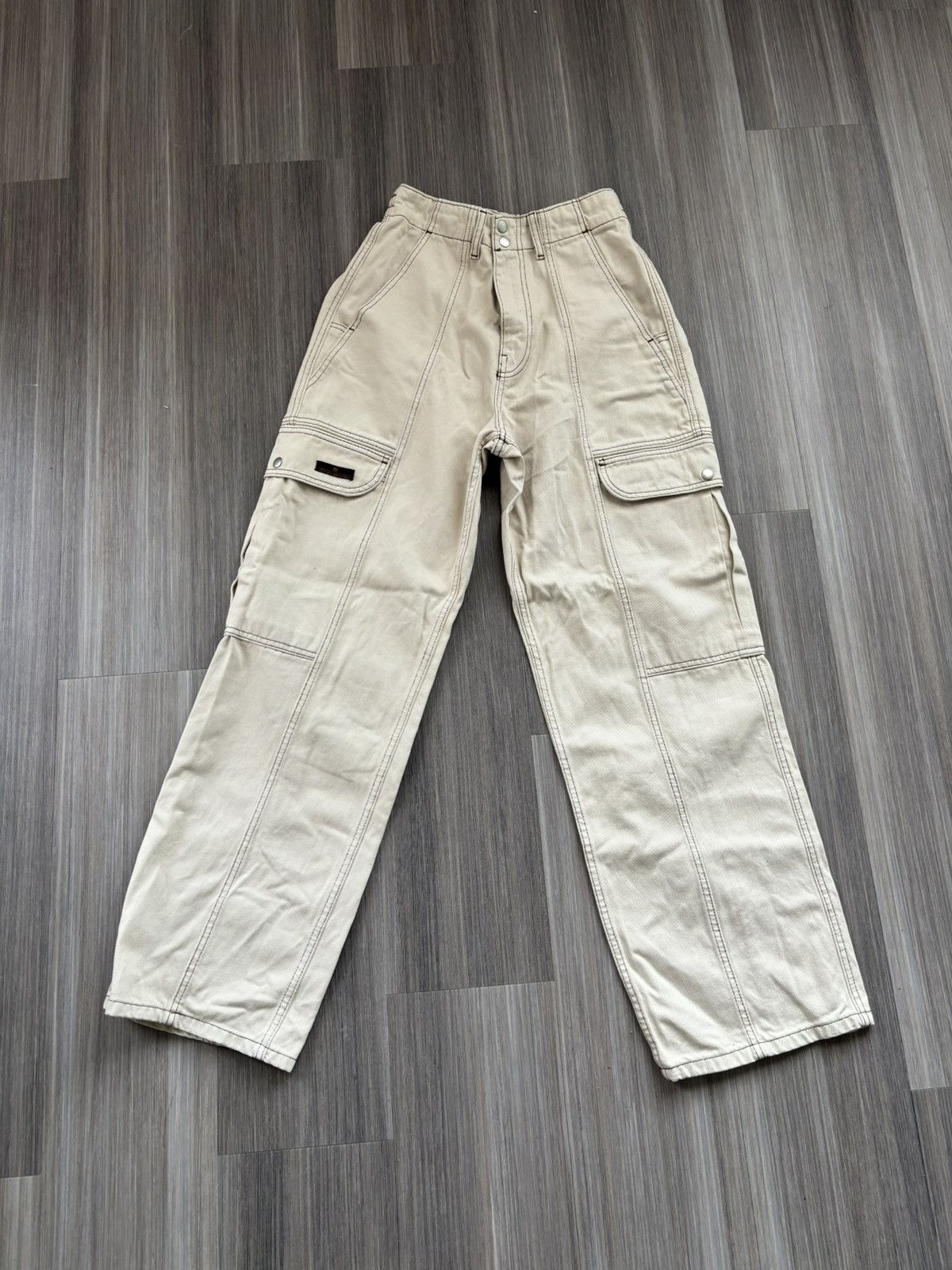 Bdg BDG, Urban Outfitters Cream cargo pants with a relaxed fit Size 30" / US 8 / IT 44 - 1 Thumbnail