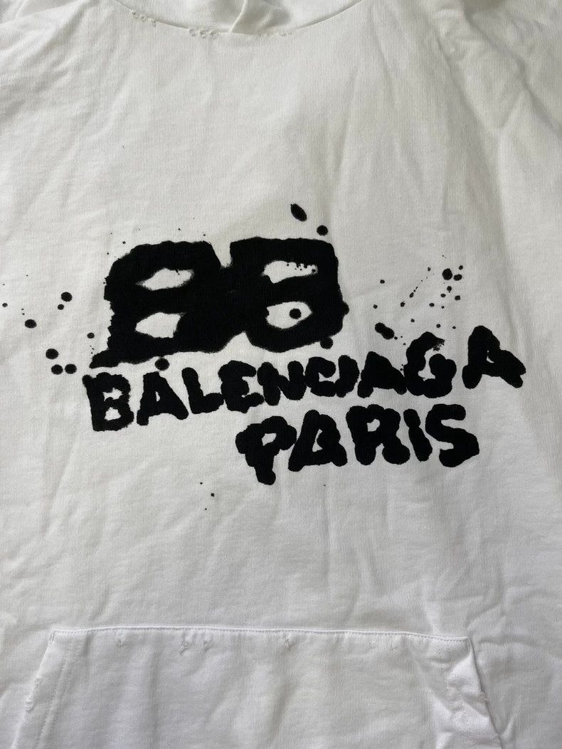 Balenciaga Balenciaga Graffiti hooded sweatshirt Size US S / EU 44-46 / 1 - 3 Thumbnail