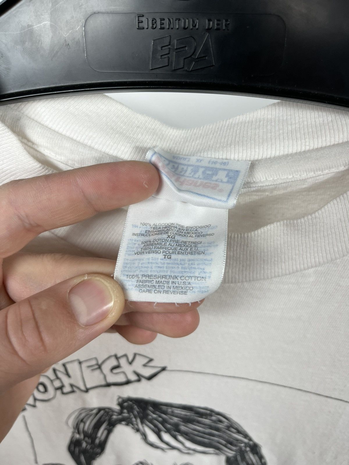 Other Vintage 90s Hanes Tee Made in USA XL Single Stitch Sleeve Size US XL / EU 56 / 4 - 5 Thumbnail