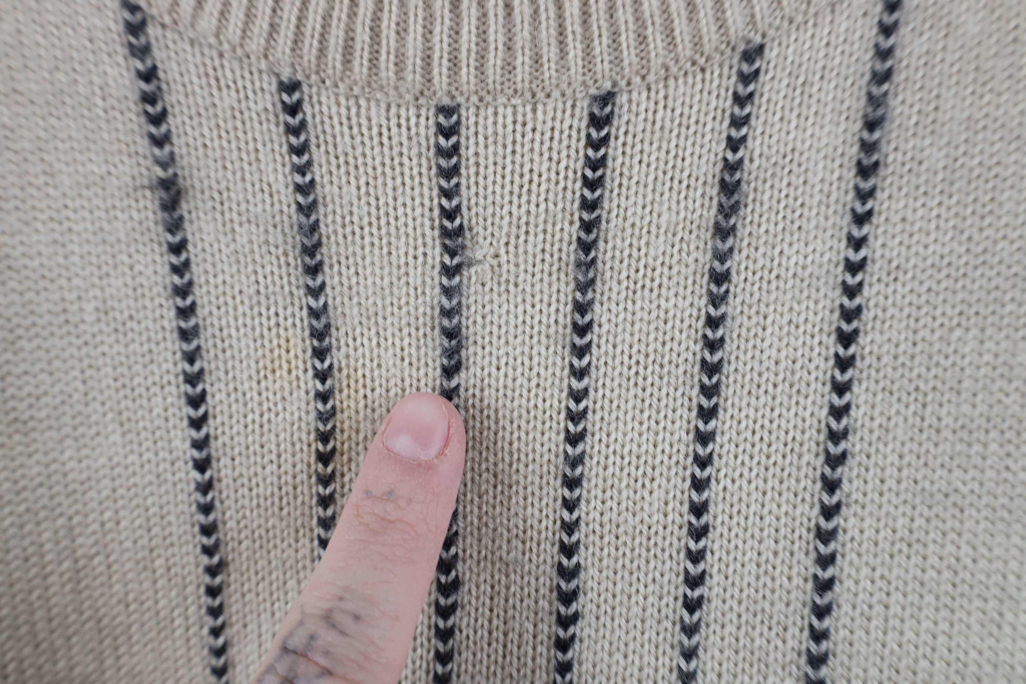 Vintage Vintage 90s Streetwear Argyle Pure New Wool Knit Sweater Size US L / EU 52-54 / 3 - 4 Thumbnail