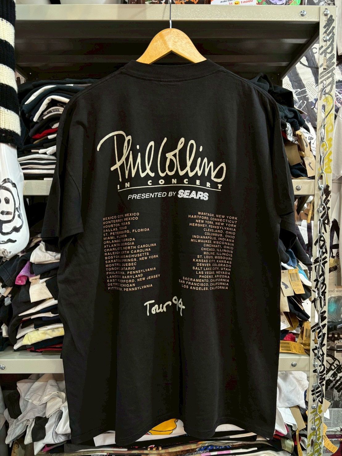 Band Tees Phil Collins vintage tee Size US XL / EU 56 / 4 - 6 Thumbnail
