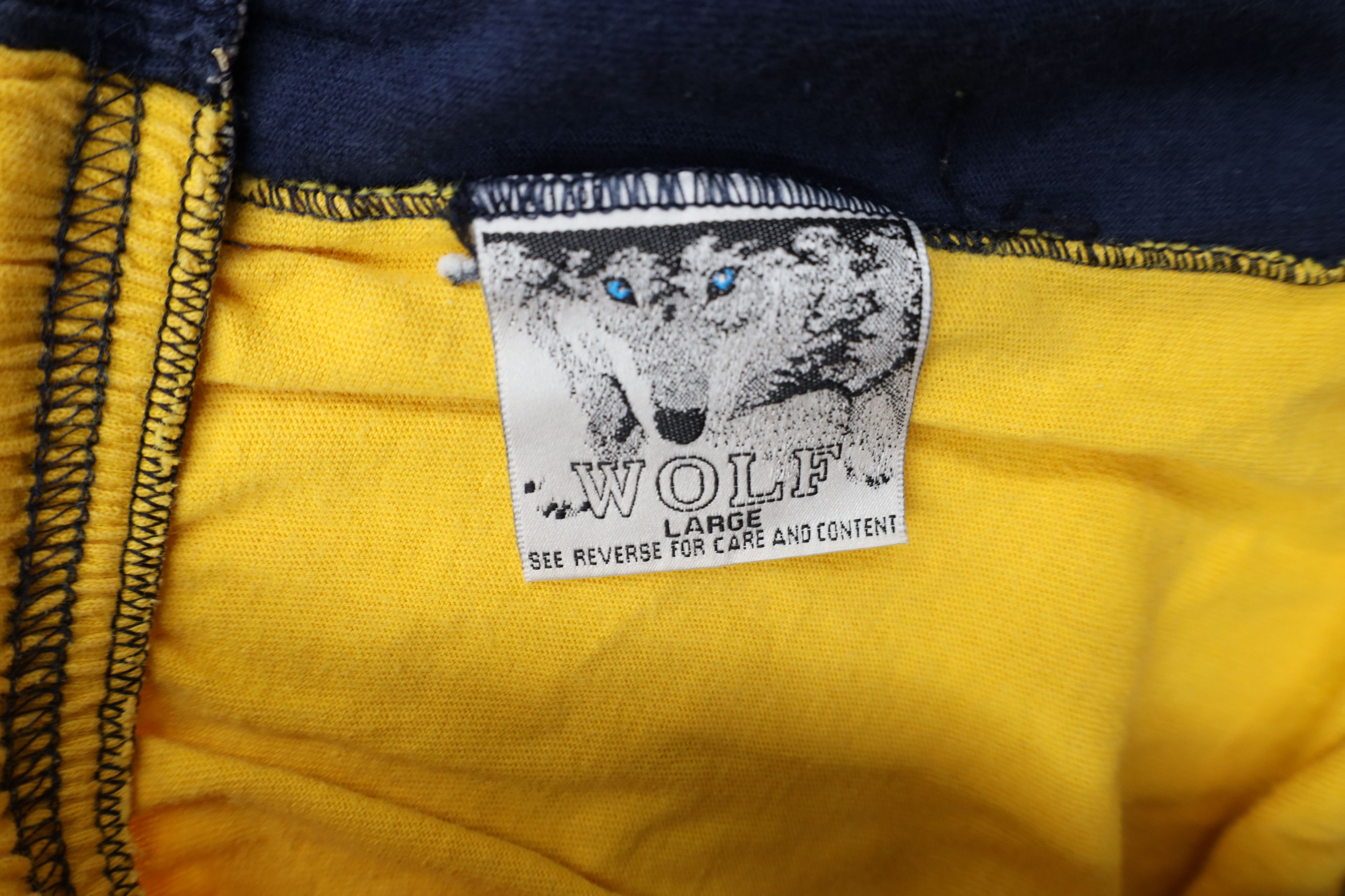 Vintage Vintage 90s University of Michigan Above Knee Shorts USA Size US 34 / EU 50 - 9 Thumbnail