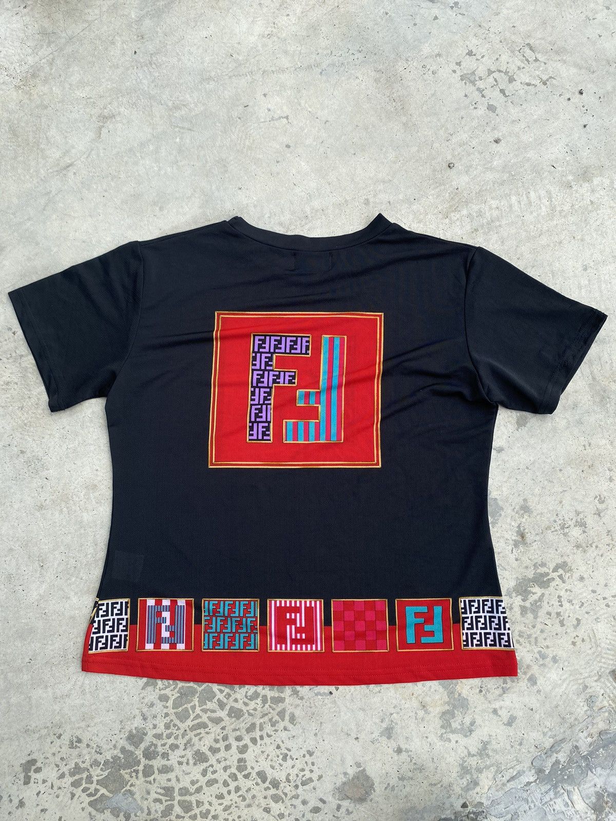 Fendi Fendi Tshirt Size S / US 4 / IT 40 - 4 Thumbnail