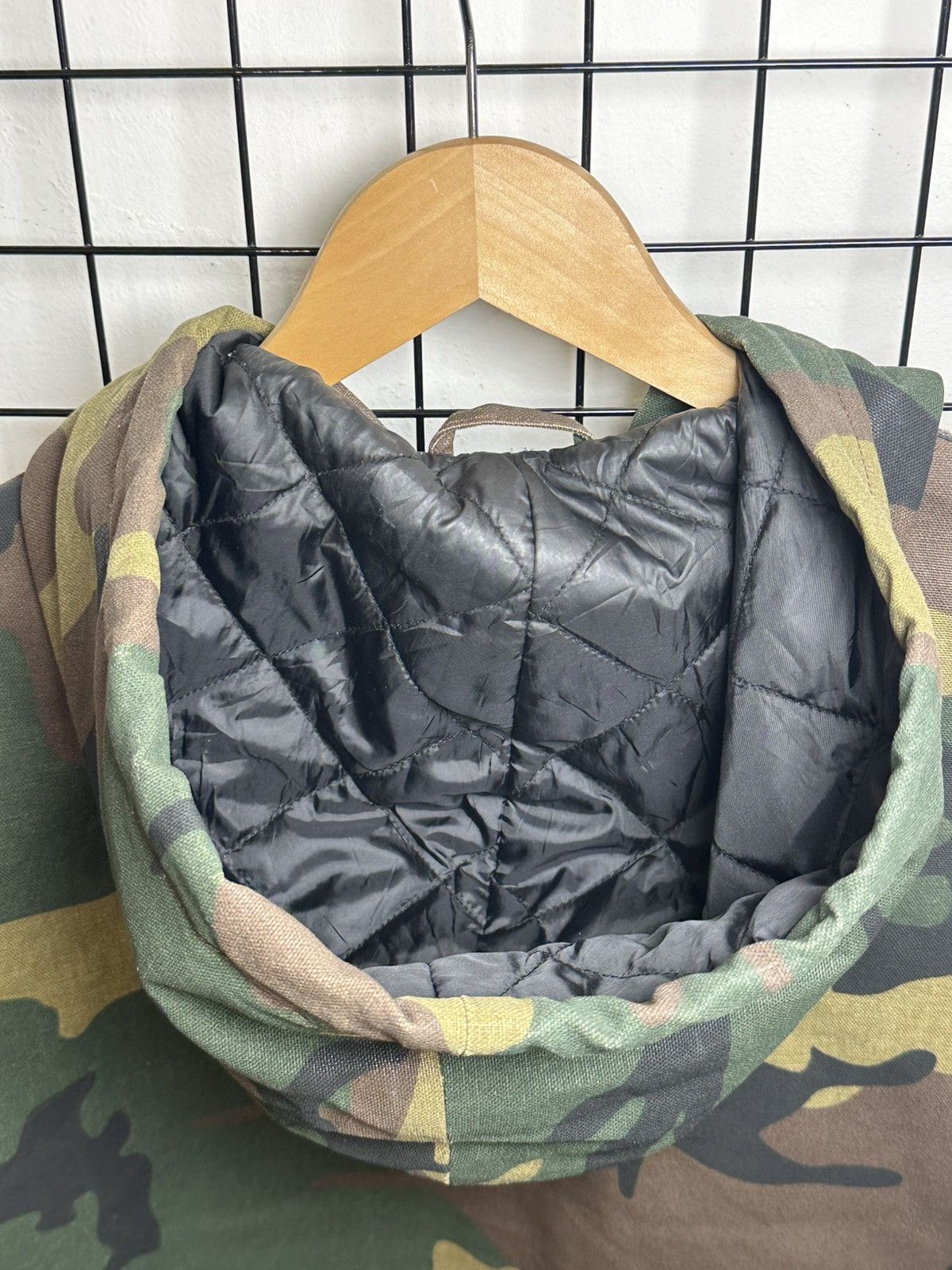 X-LARGE camouflage pattern active jacket from the brand XLarge. Size US M / EU 48-50 / 2 - 10 Thumbnail