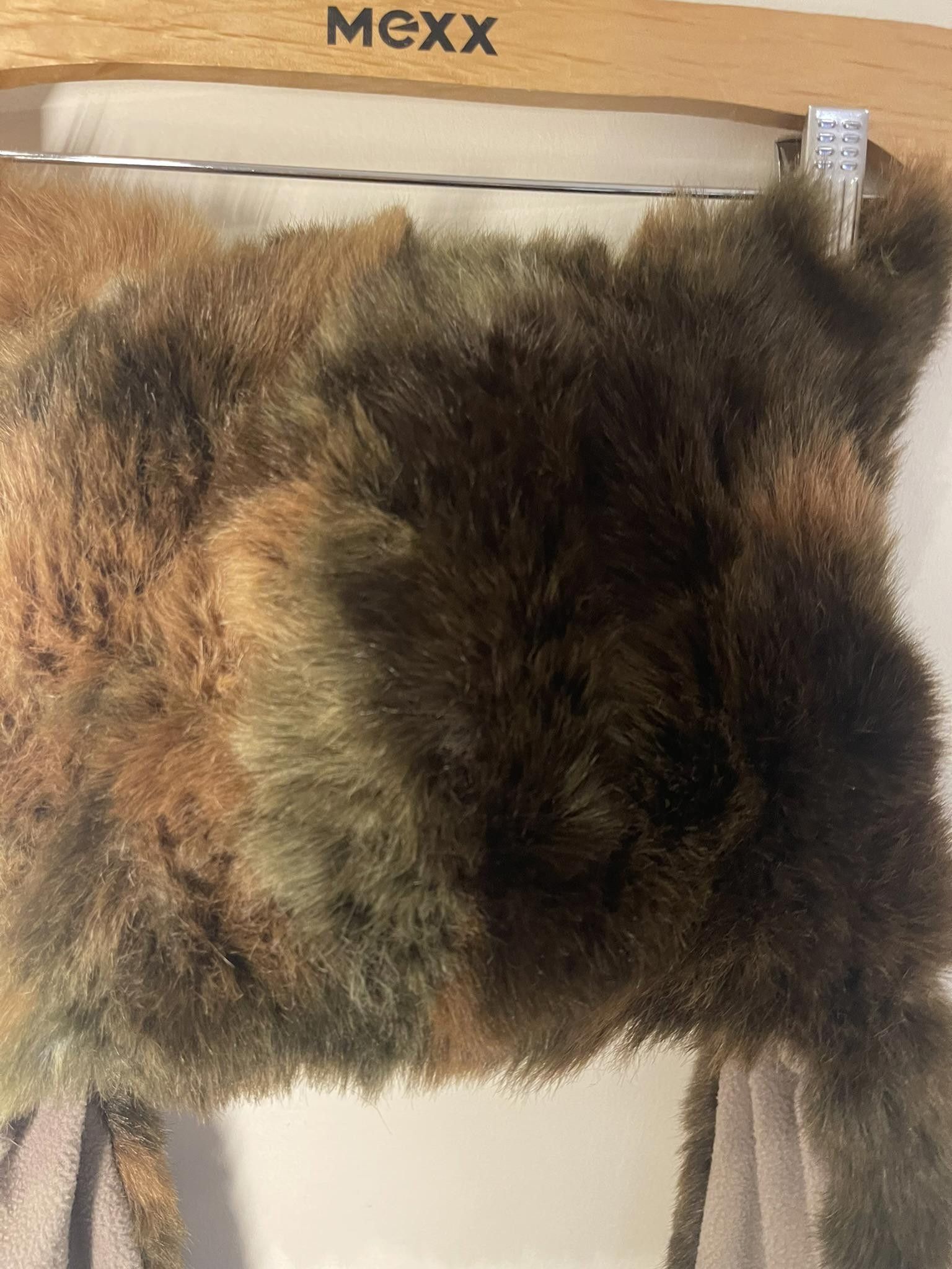 Designer Childrens Wolf Hat from Calgary Zoo! Size ONE SIZE - 8 Thumbnail