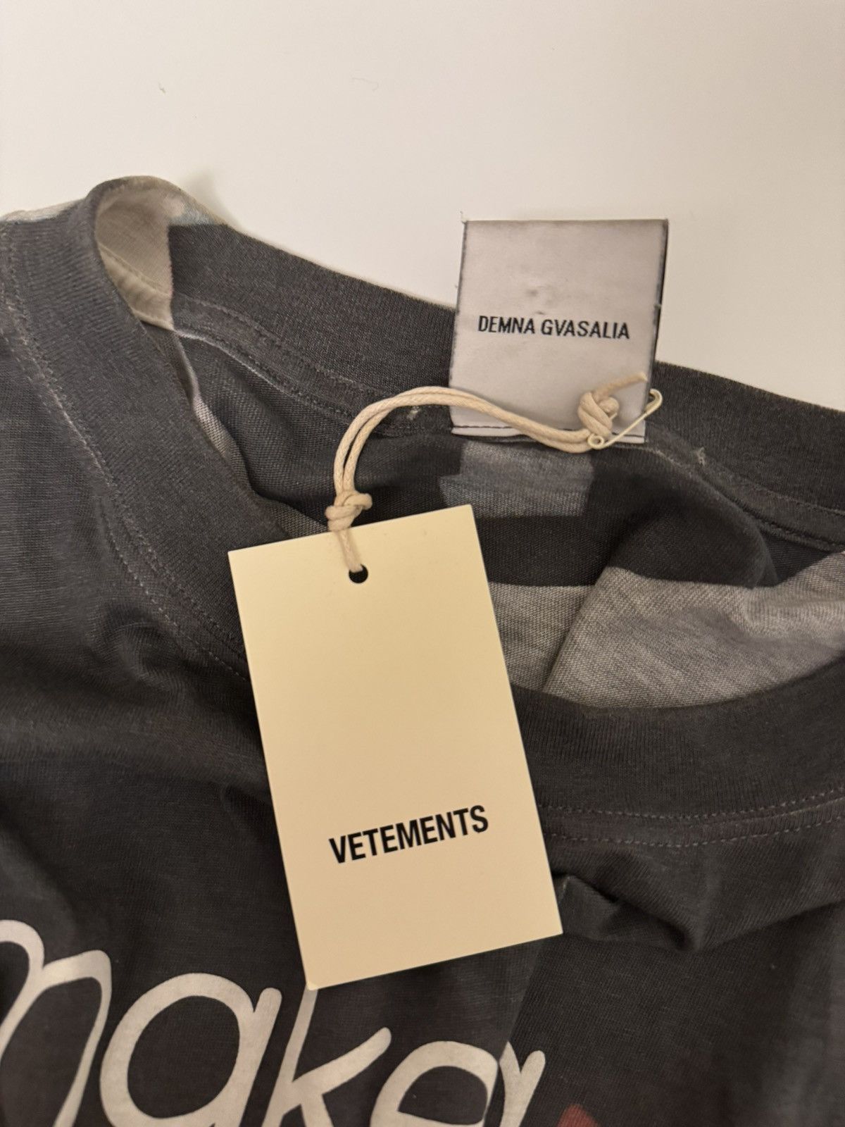 Vetements Vetements Morocco Trompe L’oeil Tshirt Size US S / EU 44-46 / 1 - 5 Thumbnail