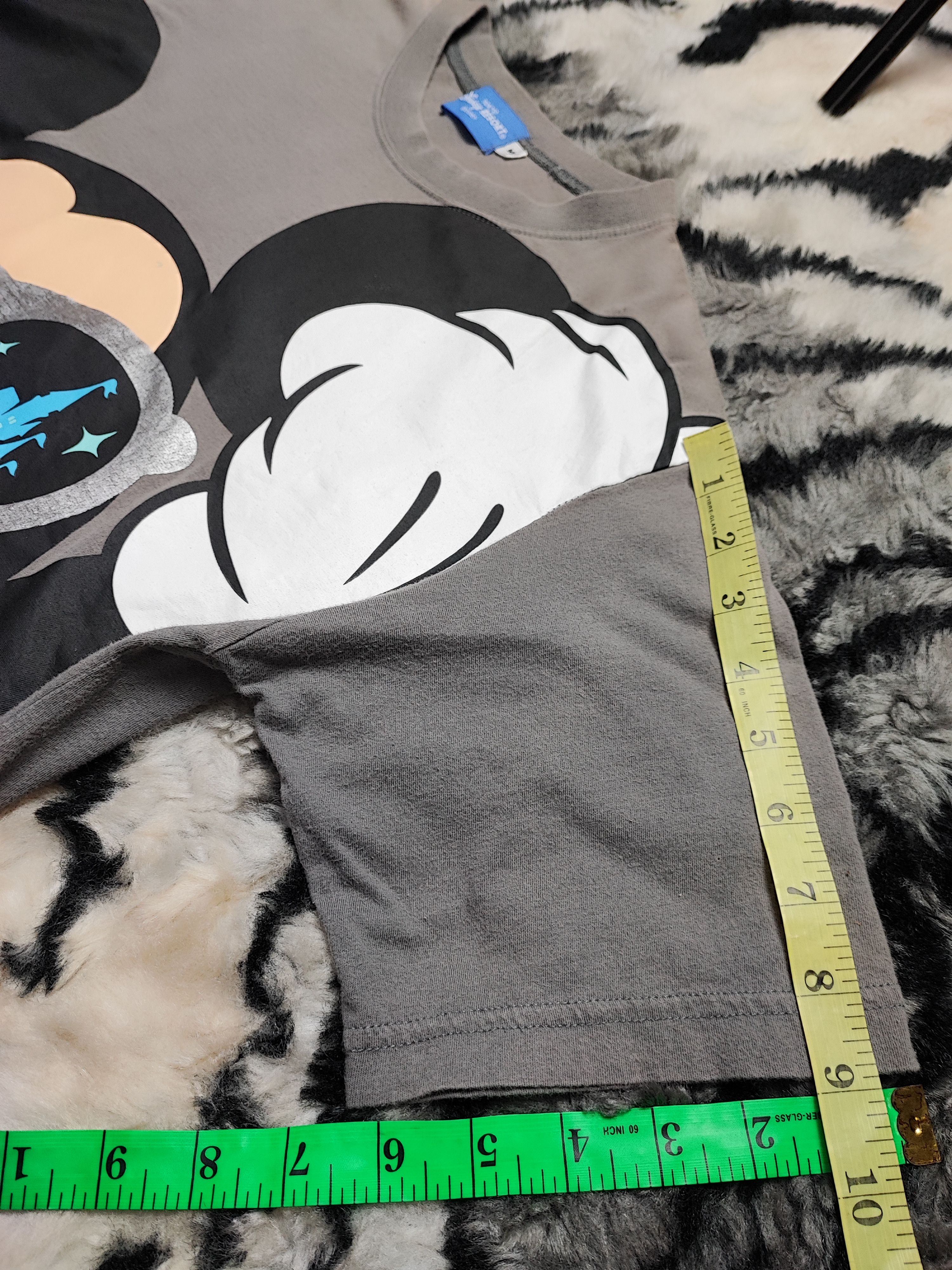 Disney × Too Cute Guetta Bros. × Who Decides War Disney Mickey Tshirt Distress Size US M / EU 48-50 / 2 - 6 Thumbnail