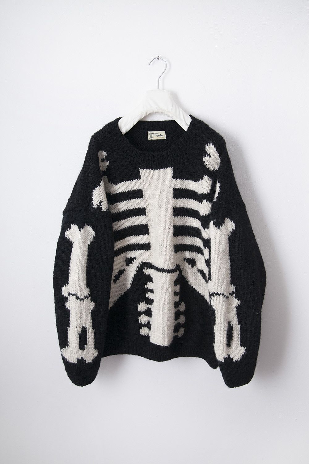 Woolrich Woolen Mills Chunky Skeleton wool knit Size US L / EU 52-54 / 3 - 1 Thumbnail