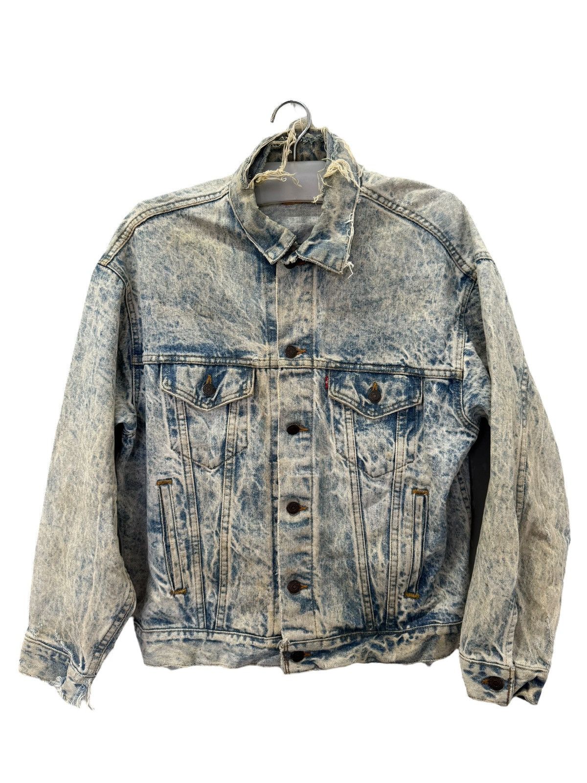 DISTRESSED ACID WASH LEVIS TYPE 3 JACKET VINTAGE USA