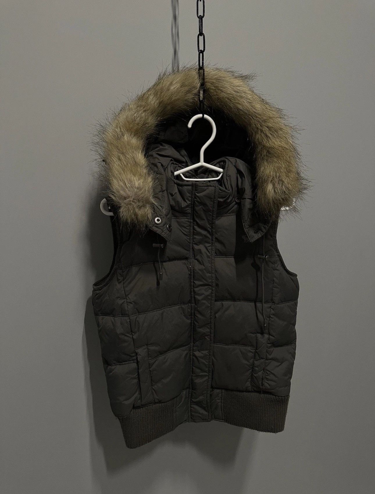 Abercrombie & Fitch VINTAGE JAPANESE DOWN VEST ABERCROMIE & FITCH Y2K FUR HOOD Size L / US 10 / IT 46 - 1 Thumbnail