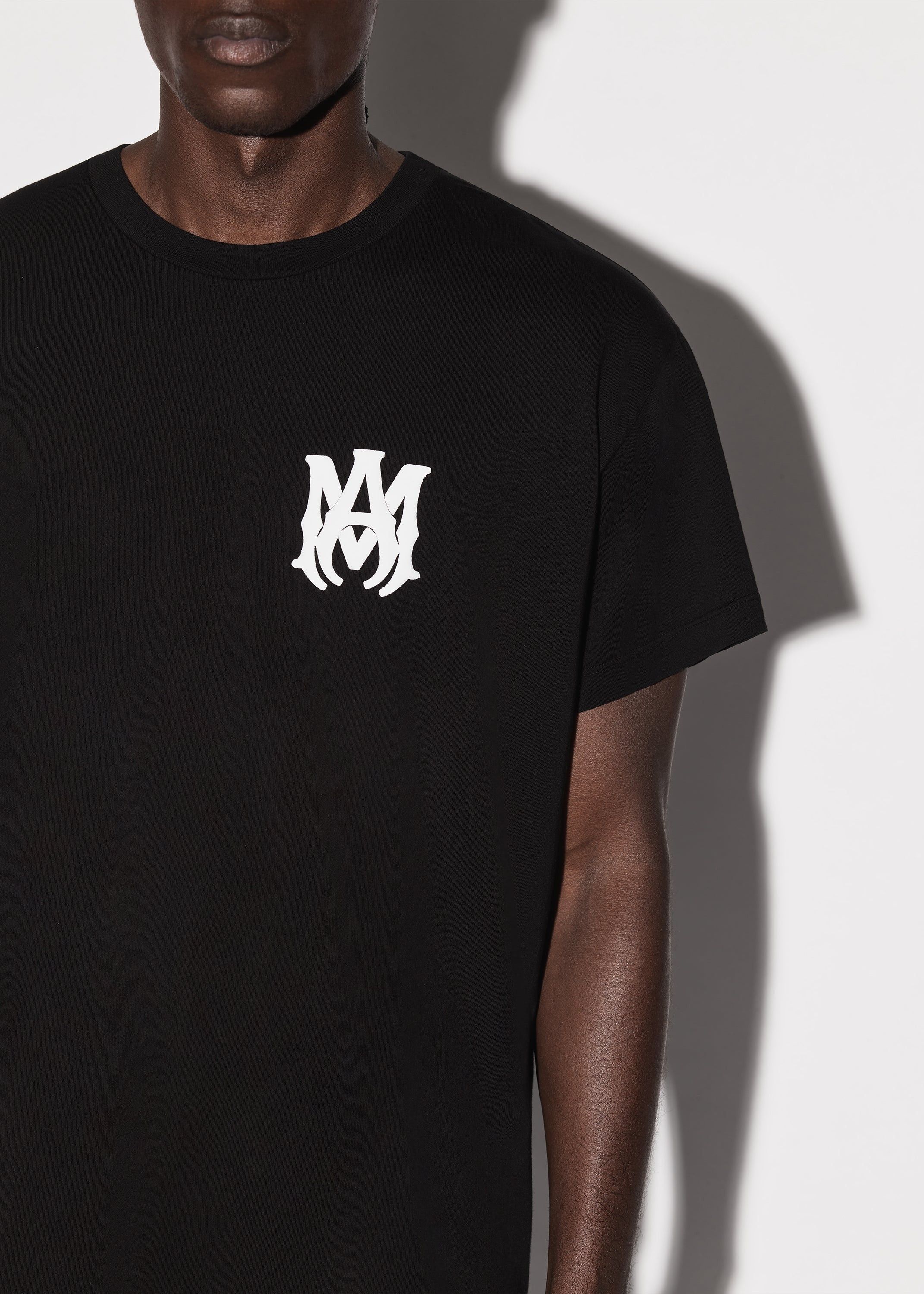 Amiri oc11z0225 M.A Core Logo T-Shirt in Black Size US S / EU 44-46 / 1 - 6 Thumbnail