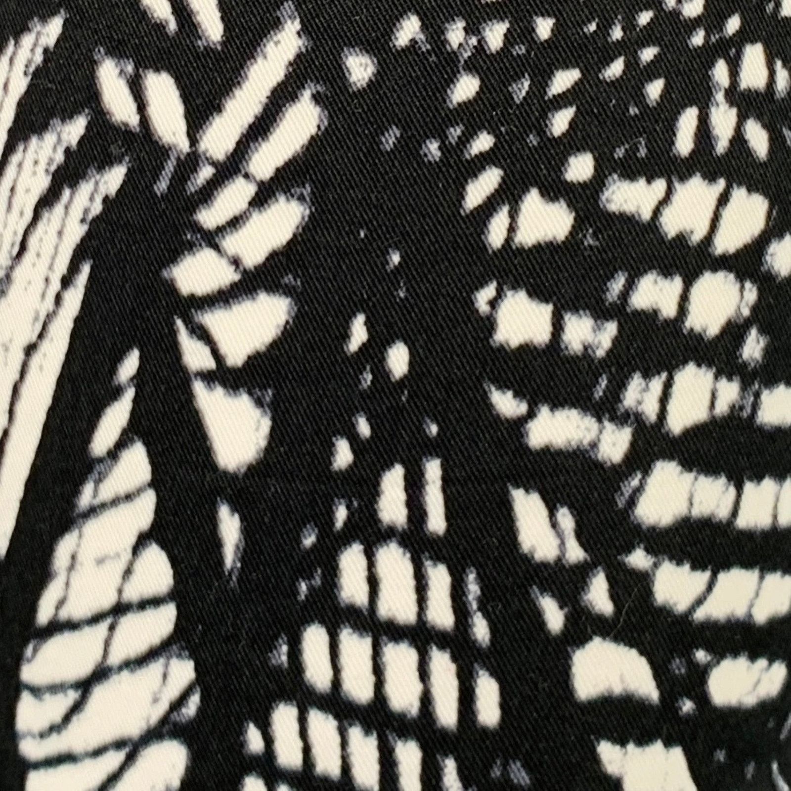 Maison Margiela Size 4 Black White Cotton Blend Print Casual Pants Size 27" / US 4 / IT 40 - 2 Thumbnail