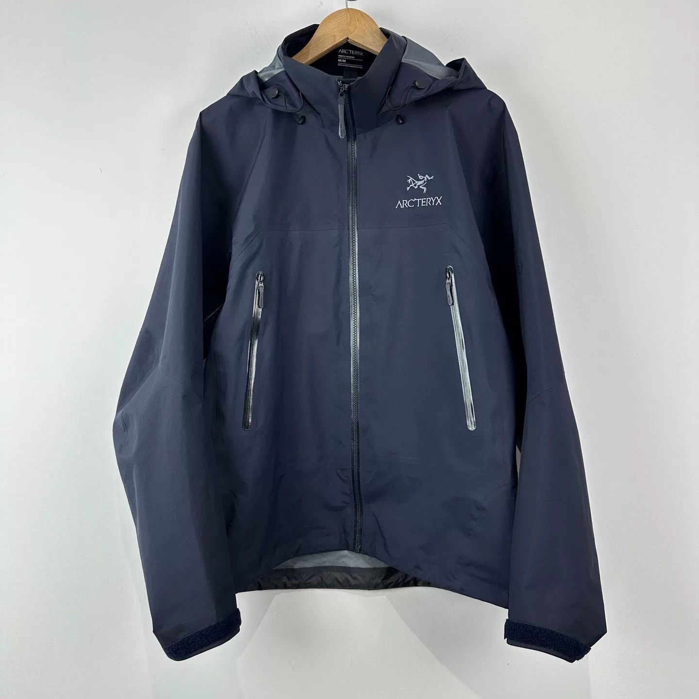 Arc'teryx Arcteryx Beta AR Gore-Tex Jacket M Size US M / EU 48-50 / 2 - 1 Thumbnail