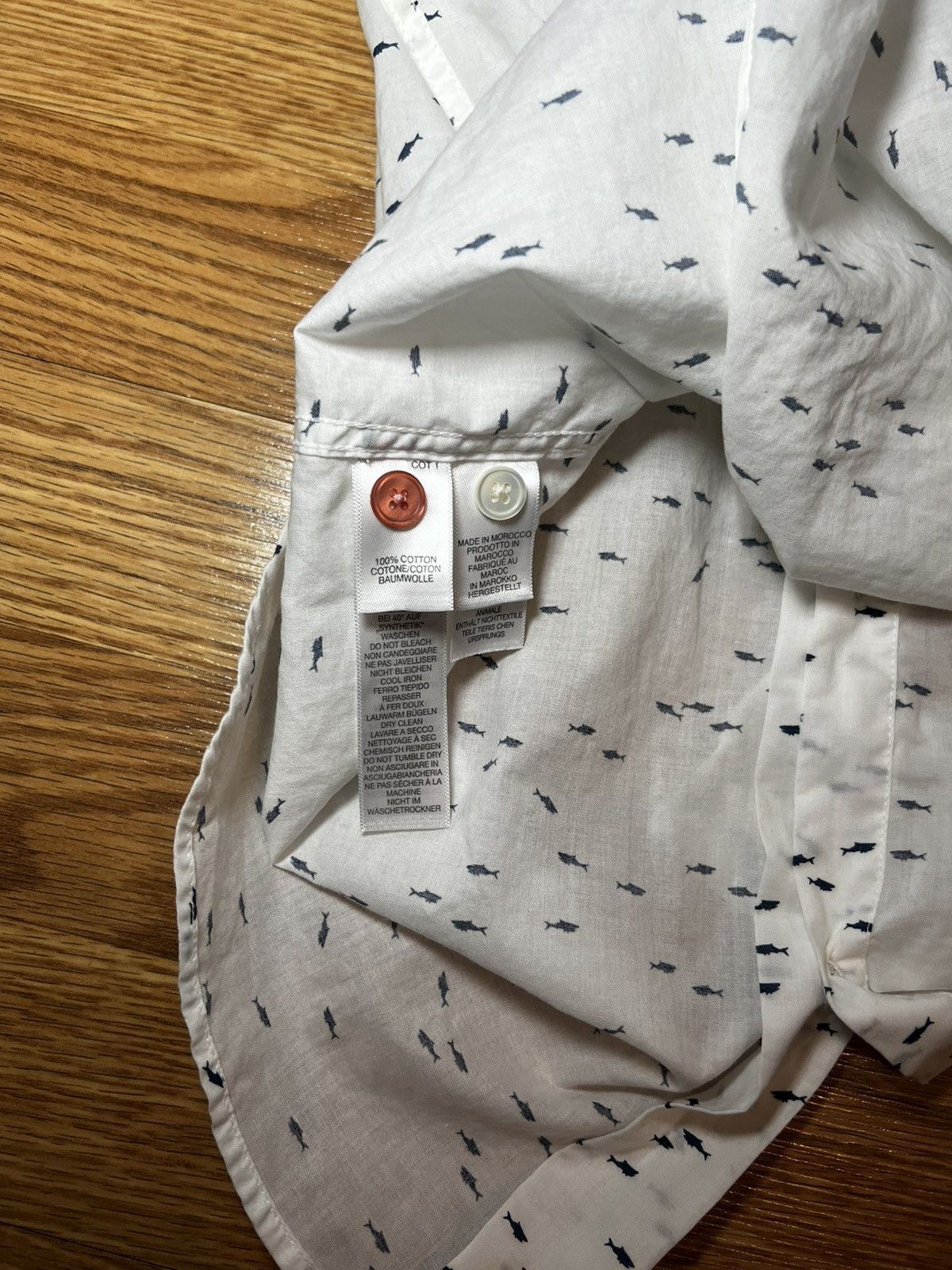 Paul Smith Paul Smith Shark Print Short-Sleeve Button-Up Size US S / EU 44-46 / 1 - 4 Thumbnail