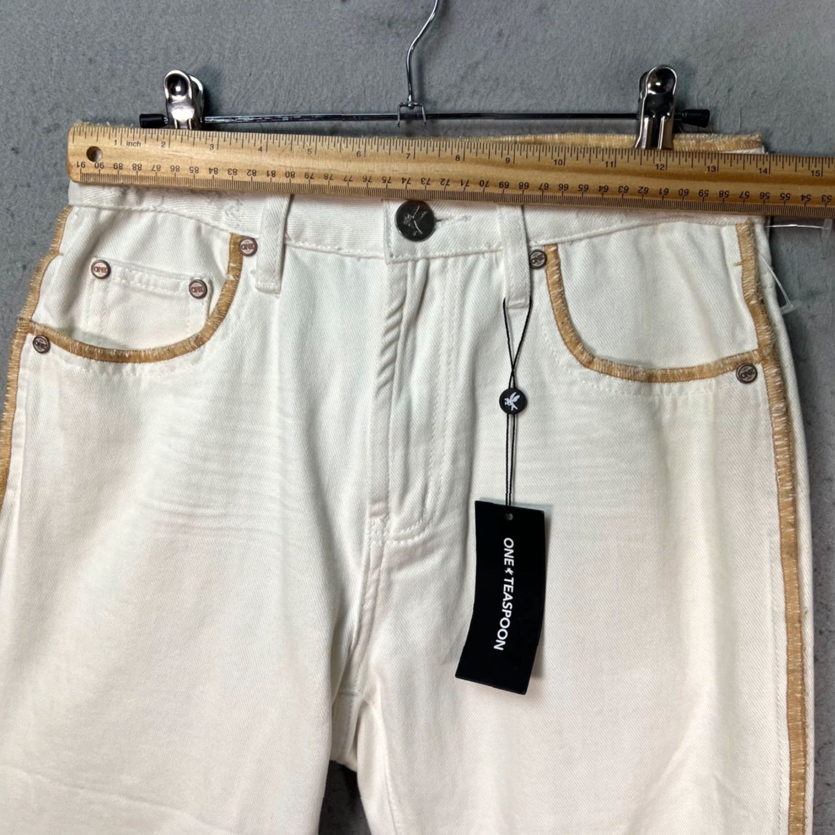 Vintage One Teaspoon Womens Size 26 White Straight-Leg Jeans With Beige Trim 100% Cotton Jeans Womens 26 White Denim 90s? Size 26" / US 2 / IT 38 - 6 Thumbnail