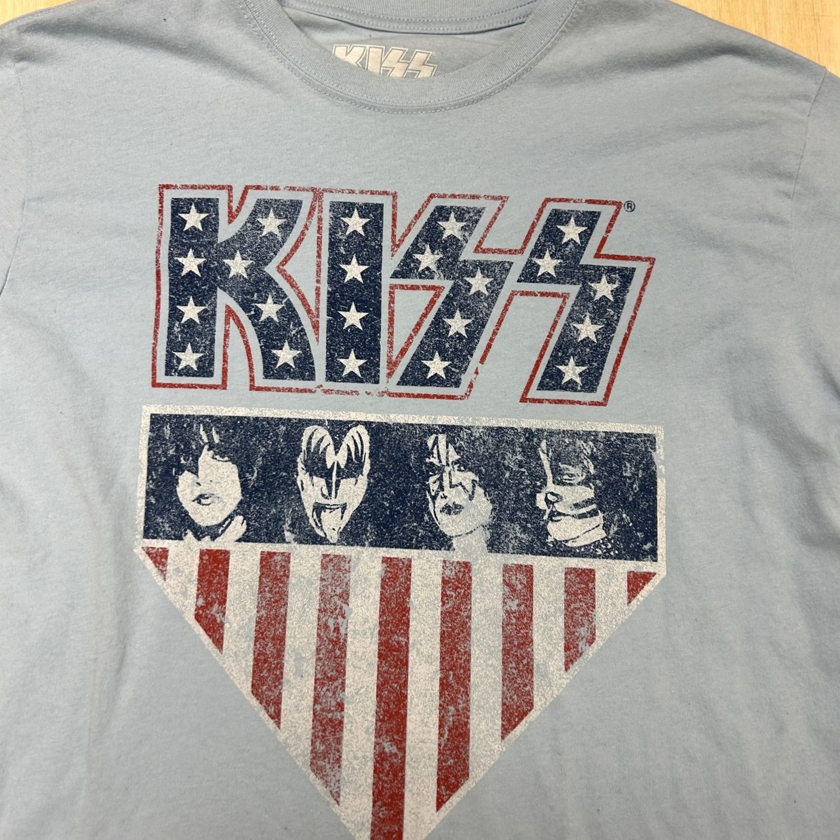 Vintage KISS Shirt Mens XL Blue USA Flag Patriotic Rock Music Band Graphic Tee T-Shirt Size US XL / EU 56 / 4 - 2 Thumbnail