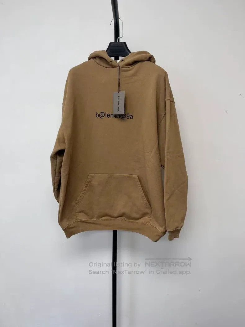 Balenciaga Balenciaga Letter Hooded Sports Casual Sweatshirt Size US S / EU 44-46 / 1 - 1 Thumbnail