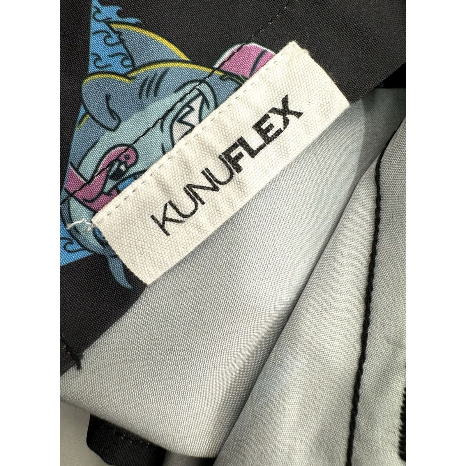 Vintage RSVLTS SHARK WEEK 2021 Mens XS Kunaflex Shirt Size US XS / EU 42 / 0 - 4 Thumbnail