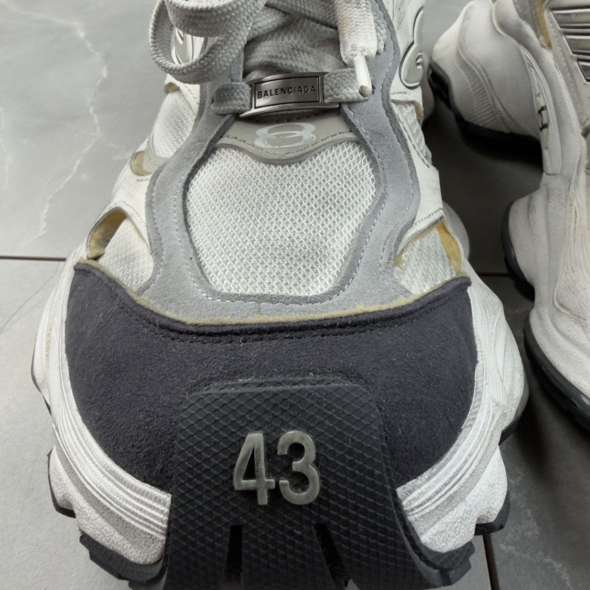 Balenciaga Balenciaga Cargo Sneaker Size US 10 / EU 43 - 14 Thumbnail