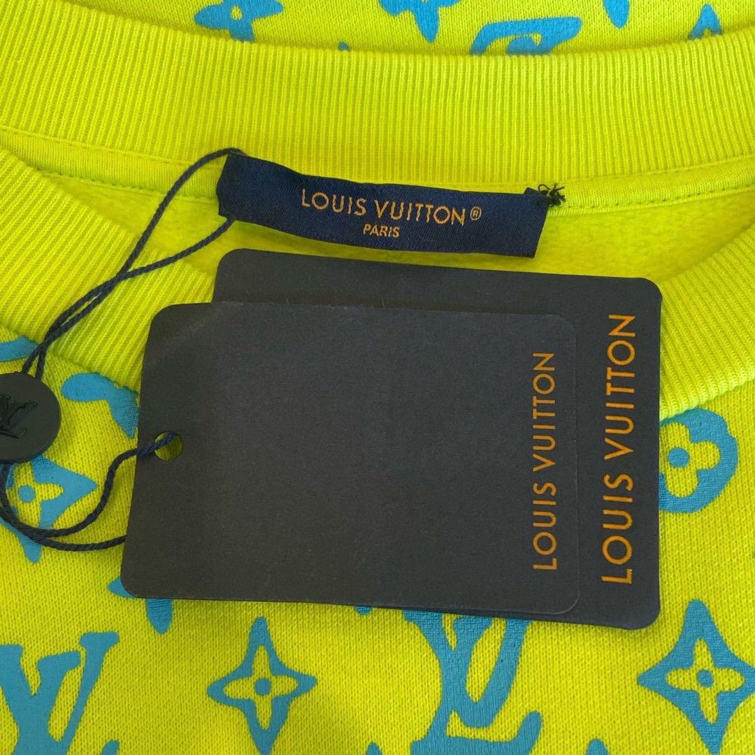 Louis Vuitton fluorescent green logo sweatshirt by LV Size US L / EU 52-54 / 3 - 5 Thumbnail