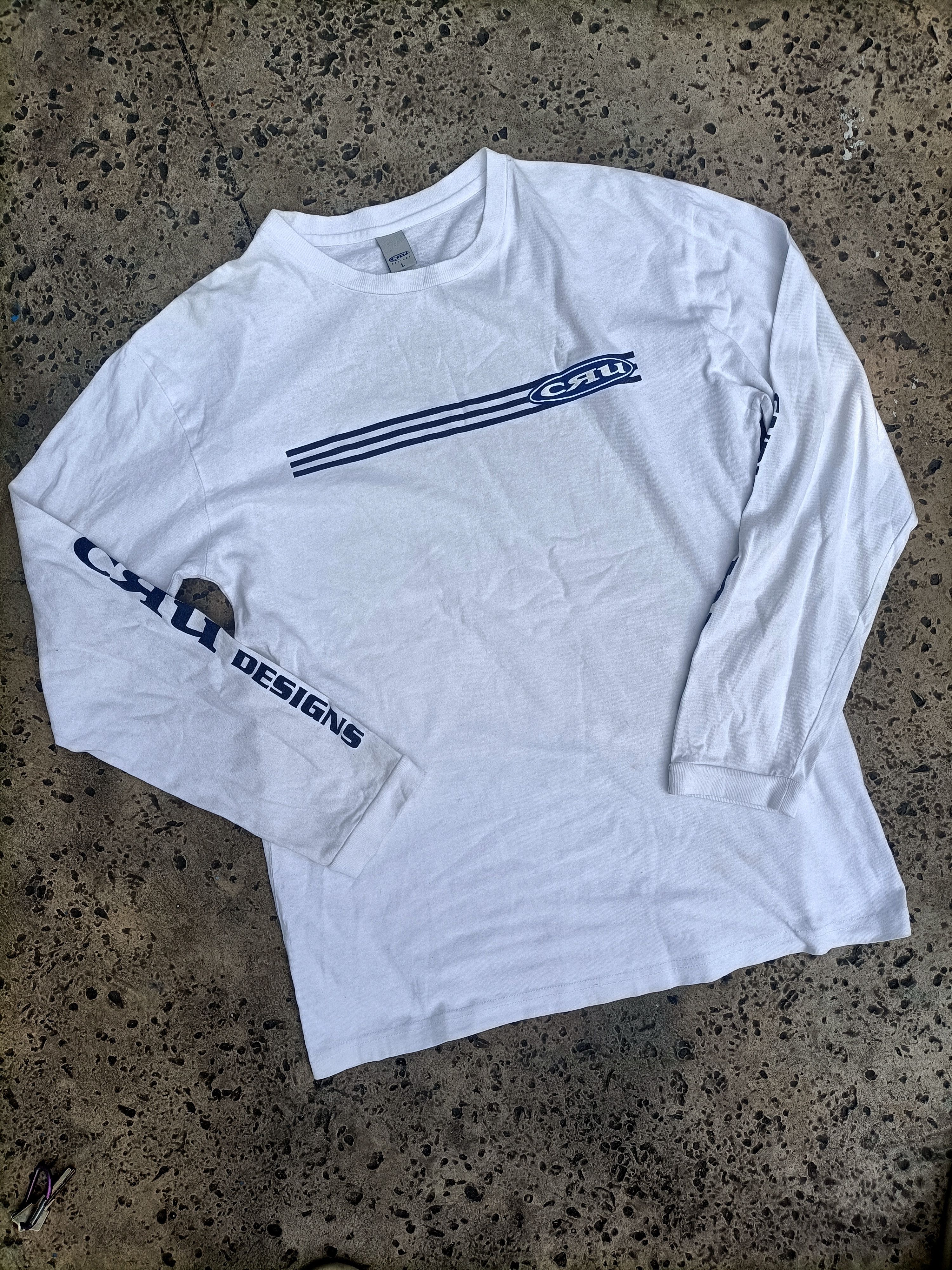 Other CRU Design 2000svintage t-shirts Size US M / EU 48-50 / 2 - 3 Thumbnail
