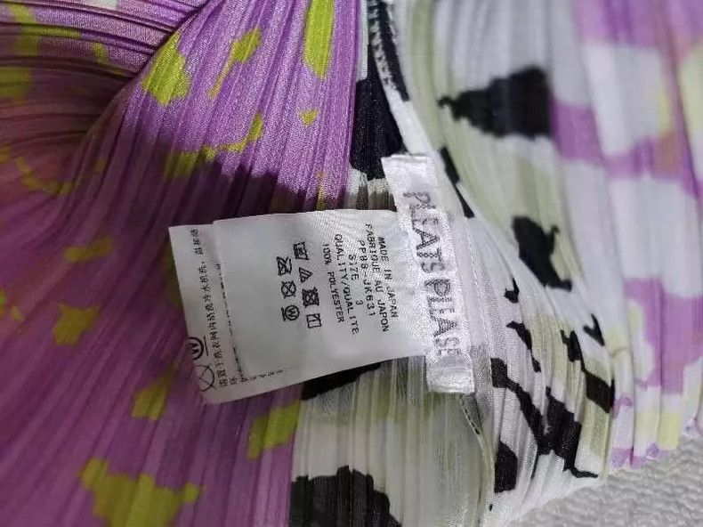 Issey Miyake Issey Miyake size:3 Purple and green animal print contrast Size S / US 4 / IT 40 - 3 Thumbnail