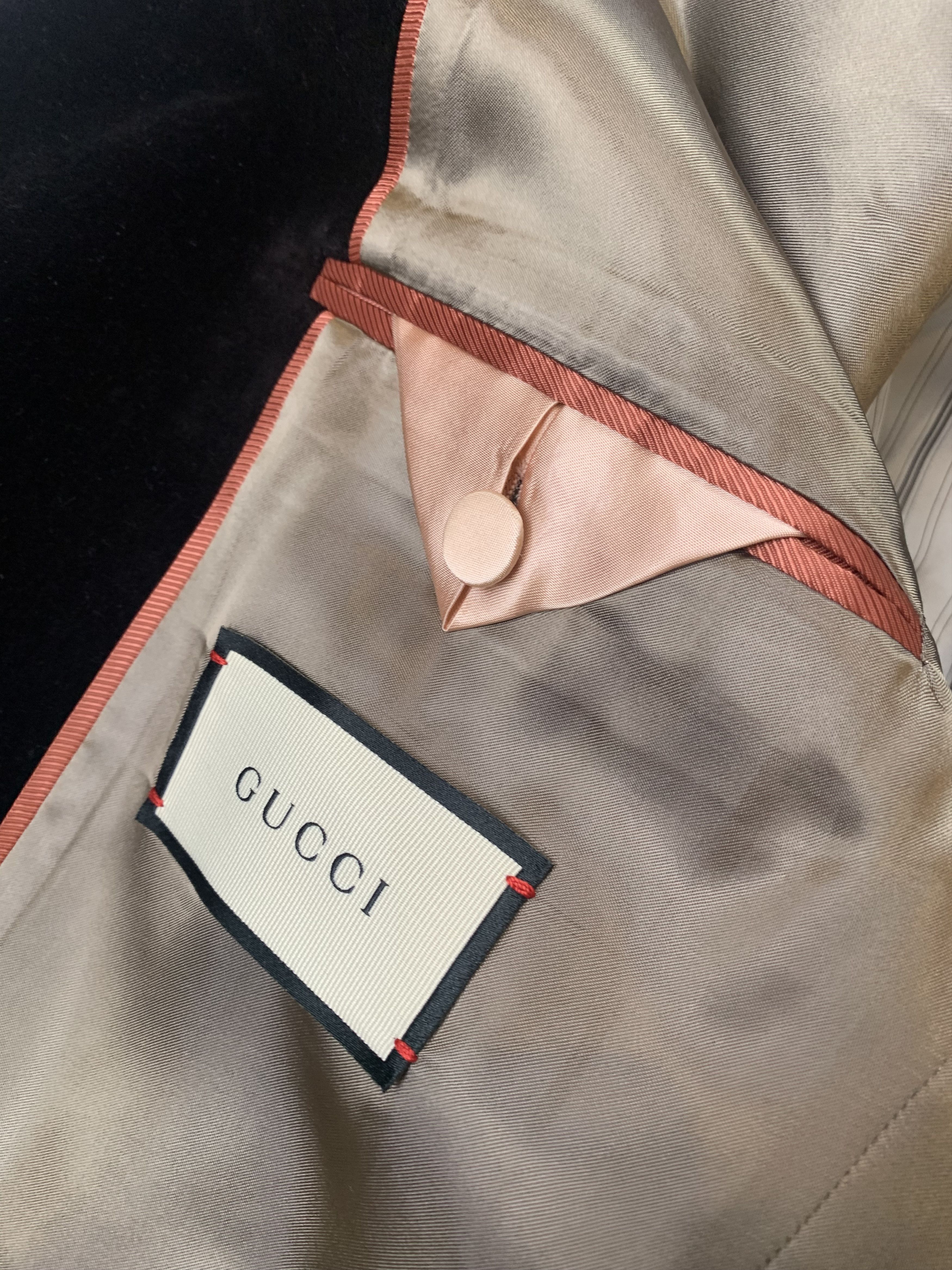 Gucci Men's Classic Black Velvet Blazer Size 50R - 10 Thumbnail