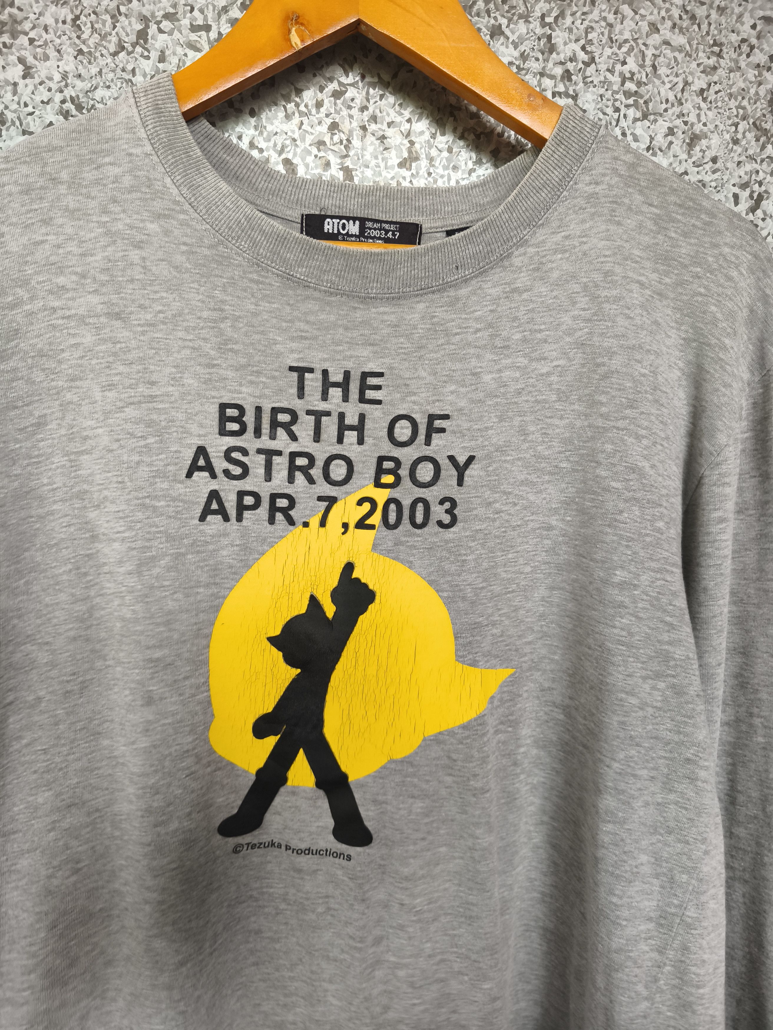 Vintage y2k Astro Boy t shirt long sleeve
