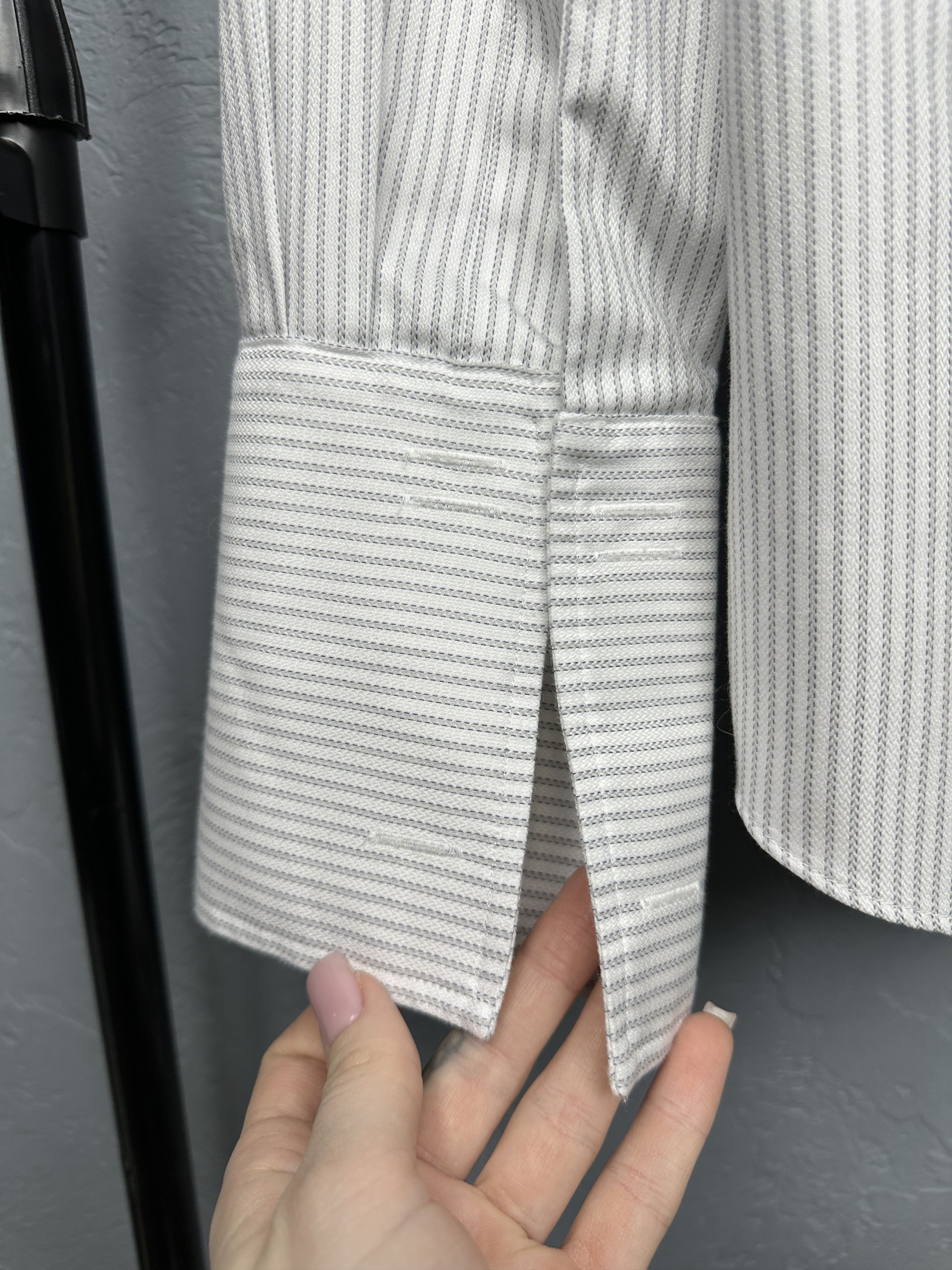 Charles Tyrwhitt Charles Tyrwhitt Mens Long Sleeve Shirt Size US L / EU 52-54 / 3 - 6 Thumbnail