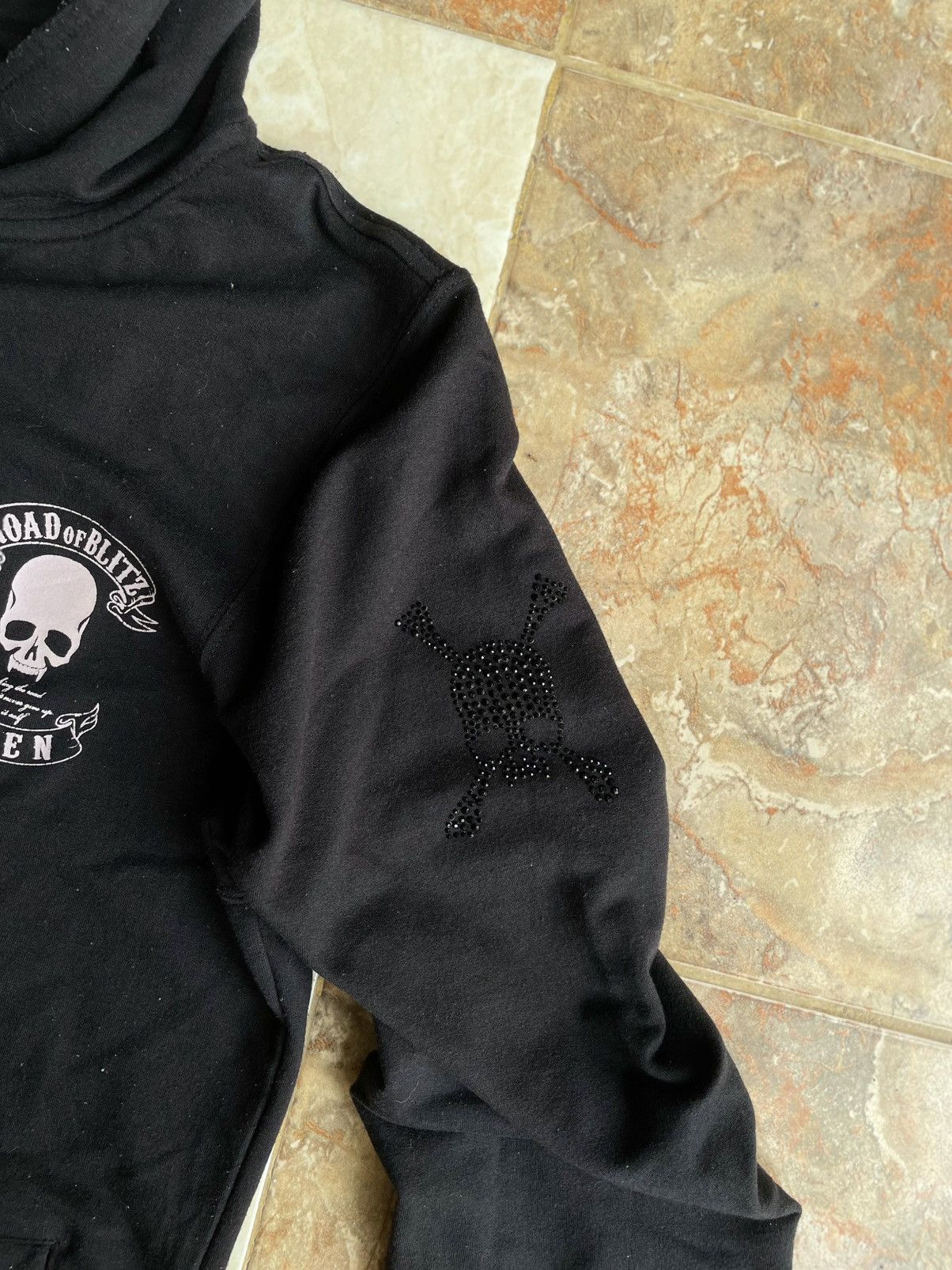 Japanese Brand Roen Art Skull Sweatshirt Hoodie Size US L / EU 52-54 / 3 - 5 Thumbnail