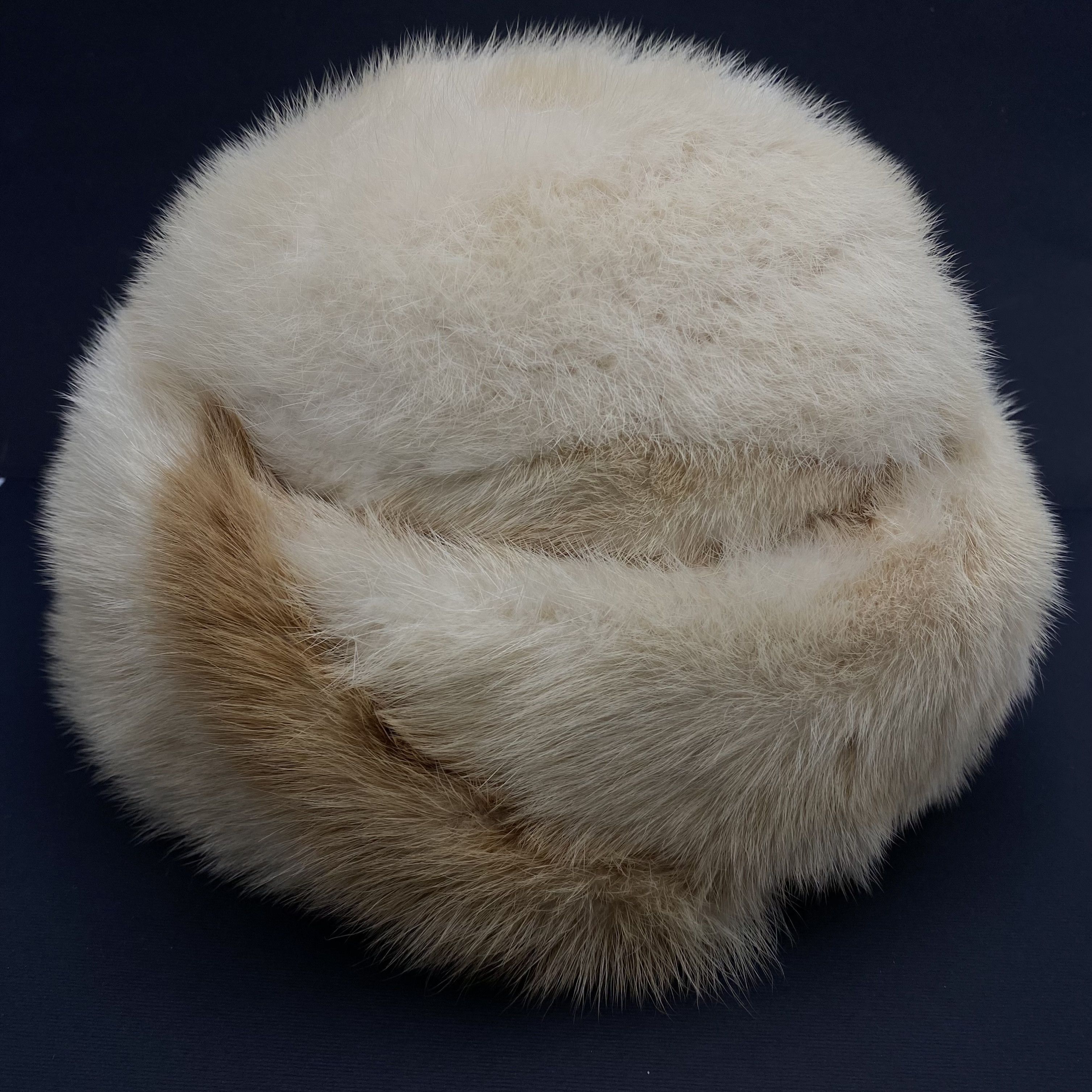 Vintage Vintage Women’s Mink Fur Hat Beige Size S 1980s Ukraine Size ONE SIZE - 8 Thumbnail