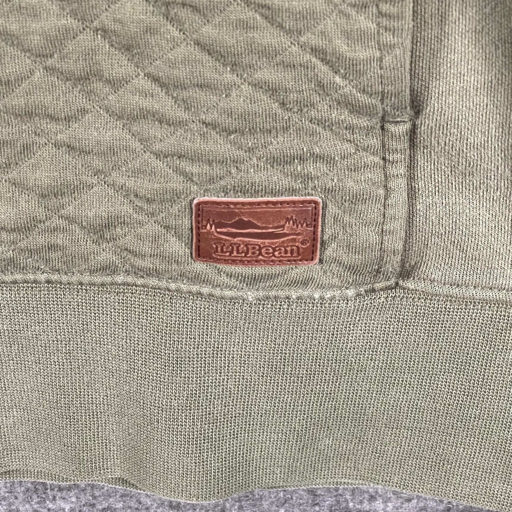 Vintage L.L. Bean Sweatshirt Mens M Green 1/4 Zip Mock Neck Quilted Pullover Geometric Logo Pockets Size US M / EU 48-50 / 2 - 3 Thumbnail