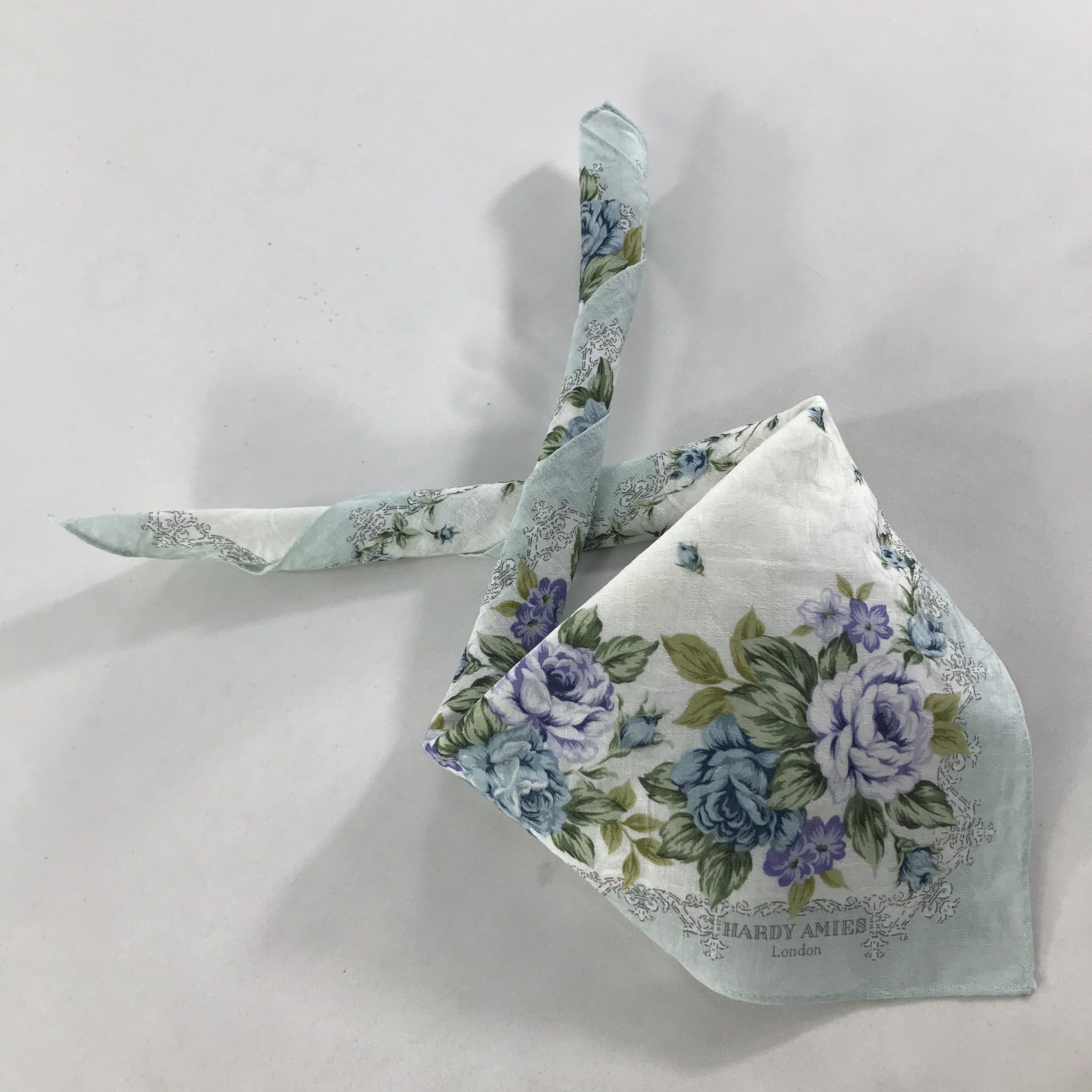Hardy Amies × Vintage Hardy Amies Bandana / Handkerchief / Neckerchief - S1716 Size ONE SIZE - 6 Thumbnail