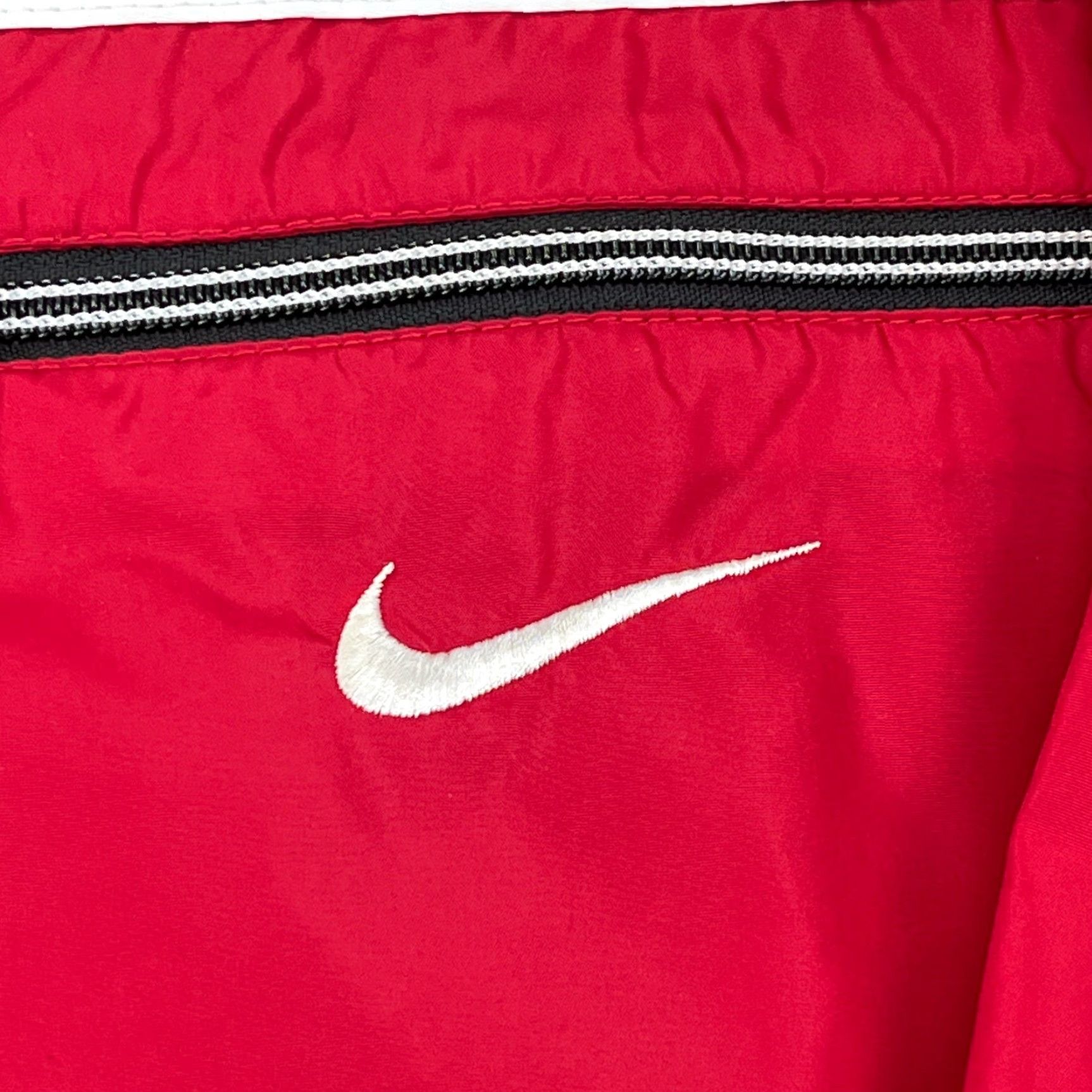 Nike VINTAGE Nike Jacket Men XL Red Windbreaker Full Zip Y2K 2000s Sports Logo Zipper Pockets All Seasons Regular Mens Size US XL / EU 56 / 4 - 3 Thumbnail