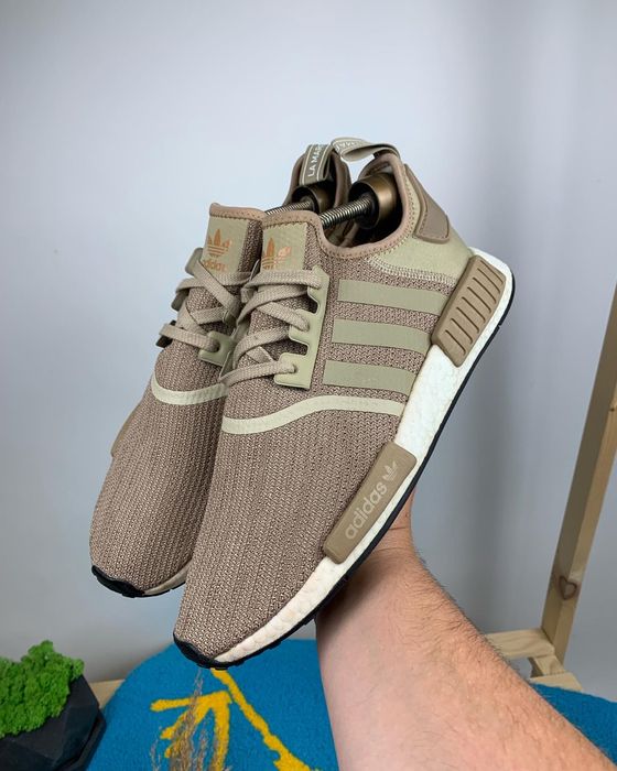 Adidas nmd 2025 raw gold