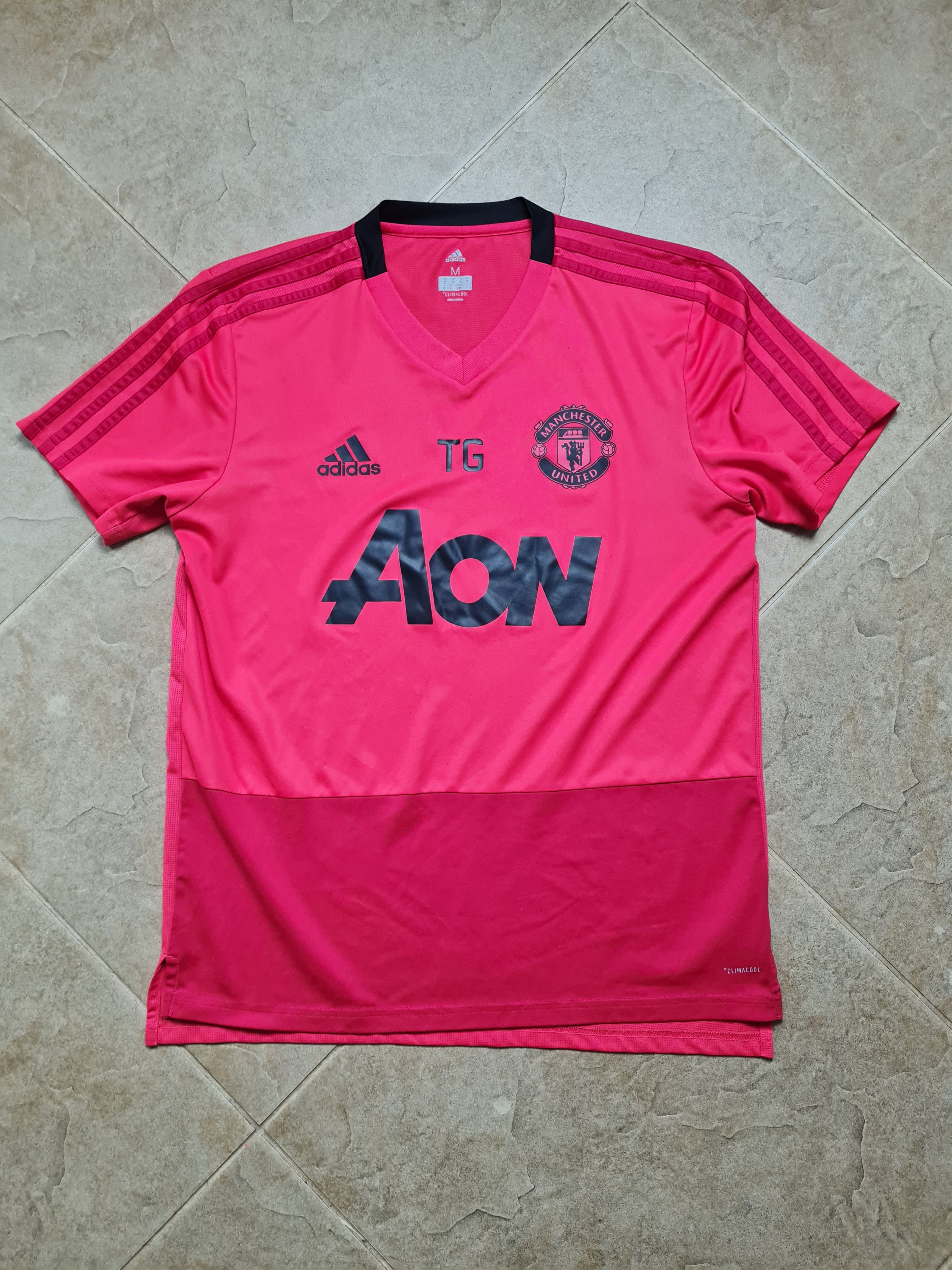 Adidas Jersey Manchester United 2018 training soccer shirt Adidas Size US S / EU 44-46 / 1 - 1 Thumbnail