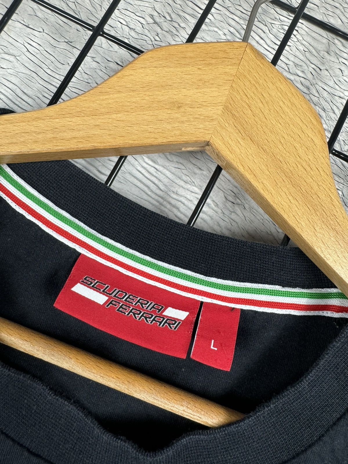 Ferrari × Formula 1 × Vintage Vintage Ferrari Scuderia Black T Shirt Racing F-1 L size Size US L / EU 52-54 / 3 - 5 Thumbnail