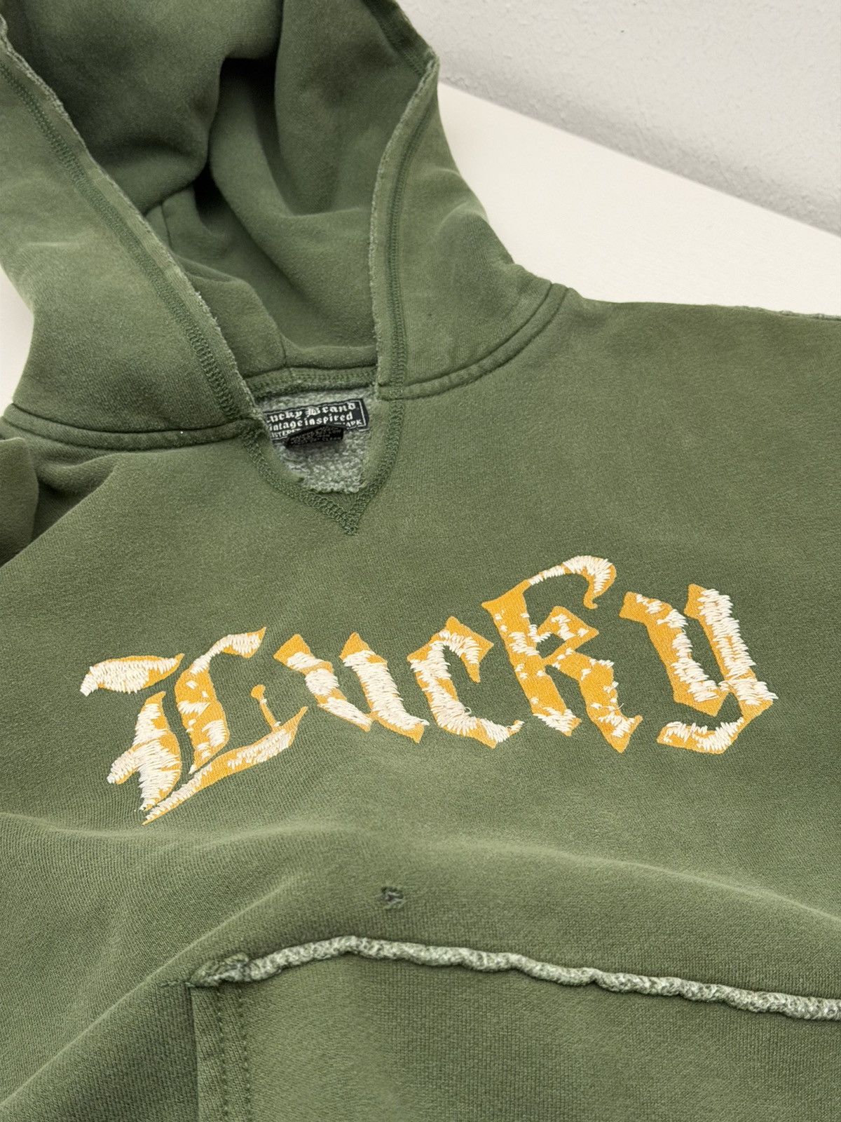 Lucky Brand Vintage Lucky Brand Hoodie Old English Logo Size Small Y2K Size US S / EU 44-46 / 1 - 9 Thumbnail