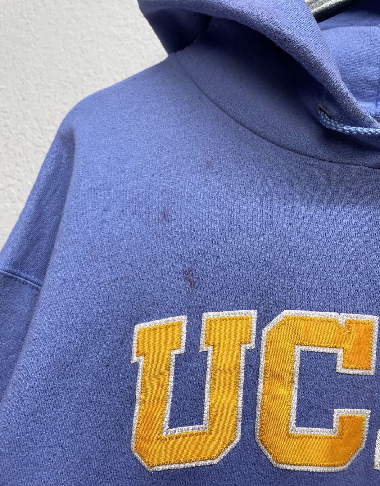 Russell Athletic Vintage 90s Champion UCLA University Boxy Fit Hoodie Size US XL / EU 56 / 4 - 10 Thumbnail
