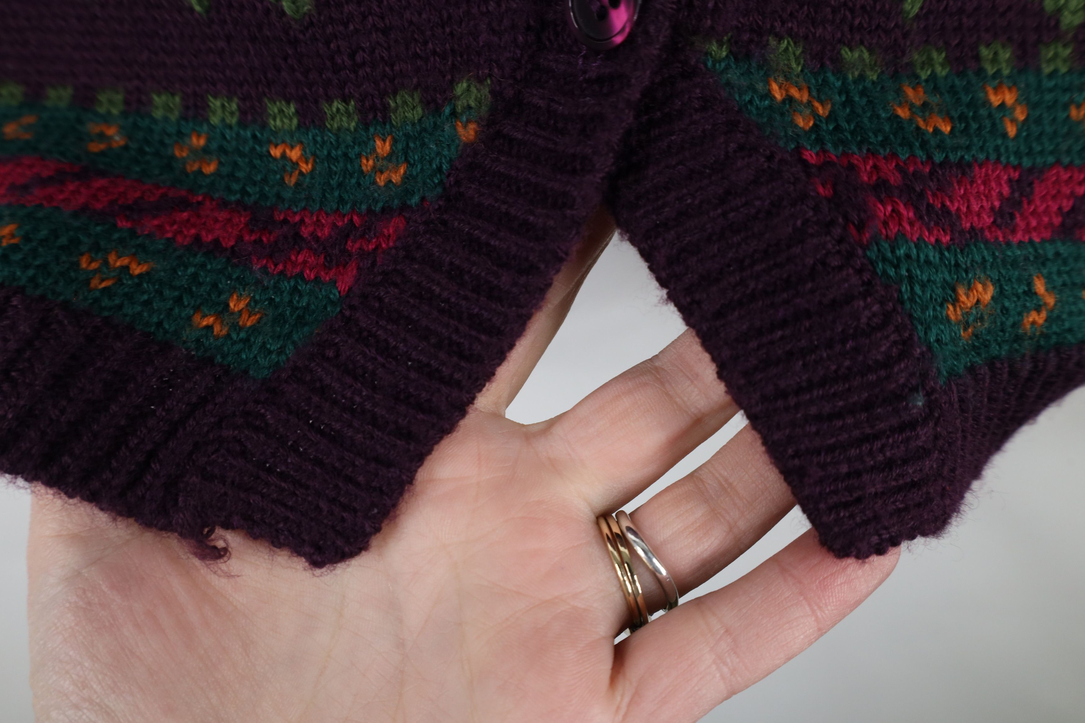 Vintage Vintage 90s Streetwear Wool Fair Isle Flower Sweater Vest Size L / US 10 / IT 46 - 4 Thumbnail