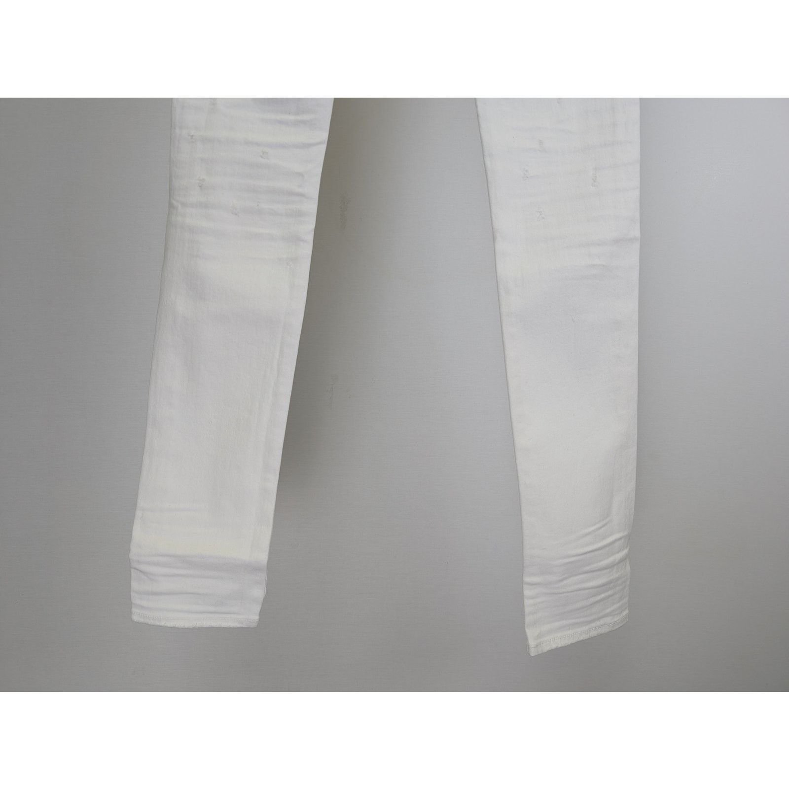 Amiri o1rshd1 Broken Jean in White Size US 30 / EU 46 - 12 Thumbnail