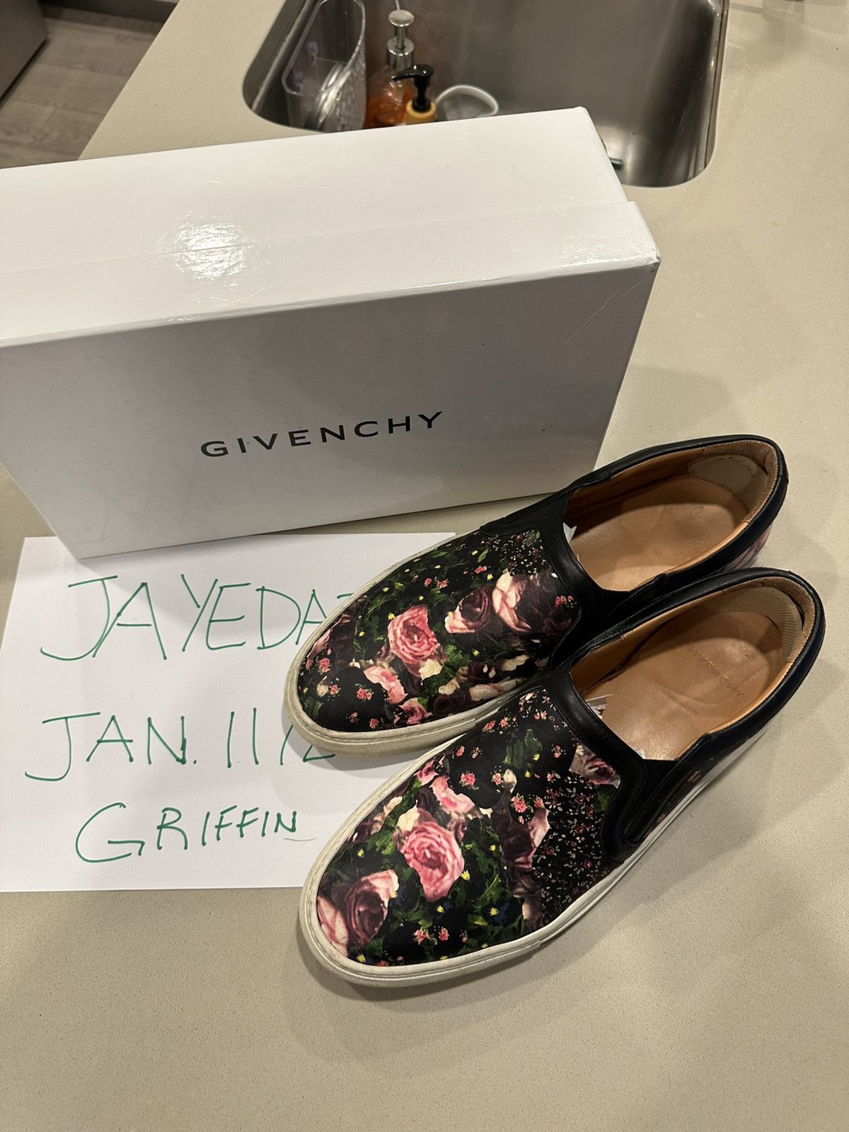 Givenchy Slip Ons Black / Floral Size 46EU