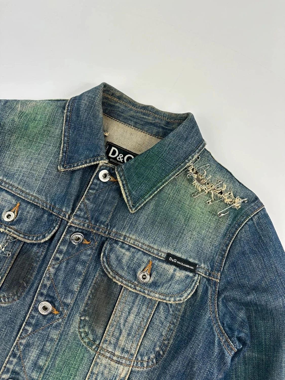 Dolce & Gabbana Dolce Gabbana SS2001 Pins Distressed Painted Denim Jacket Size S / US 4 / IT 40 - 13 Thumbnail