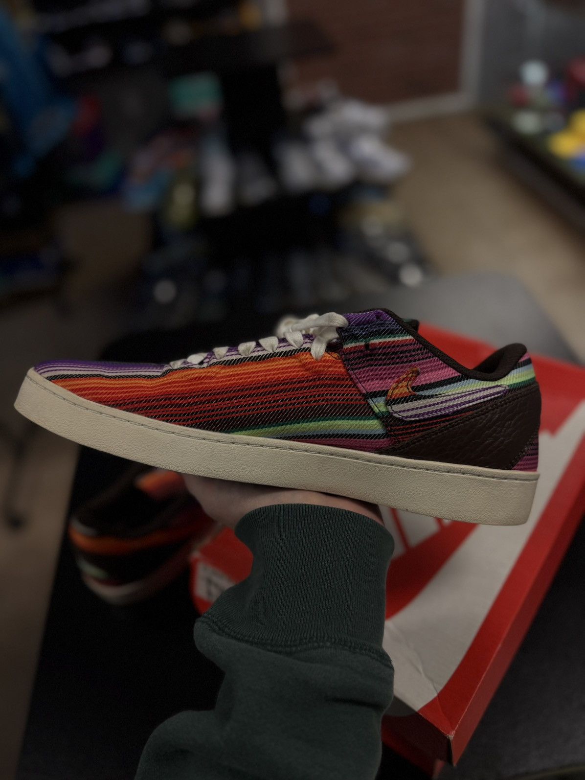 Nike Kobe 8 NSW Mexican Blanket Multicolor Size 10.5 (2013) Size US 10.5 / EU 43-44 - 14 Thumbnail
