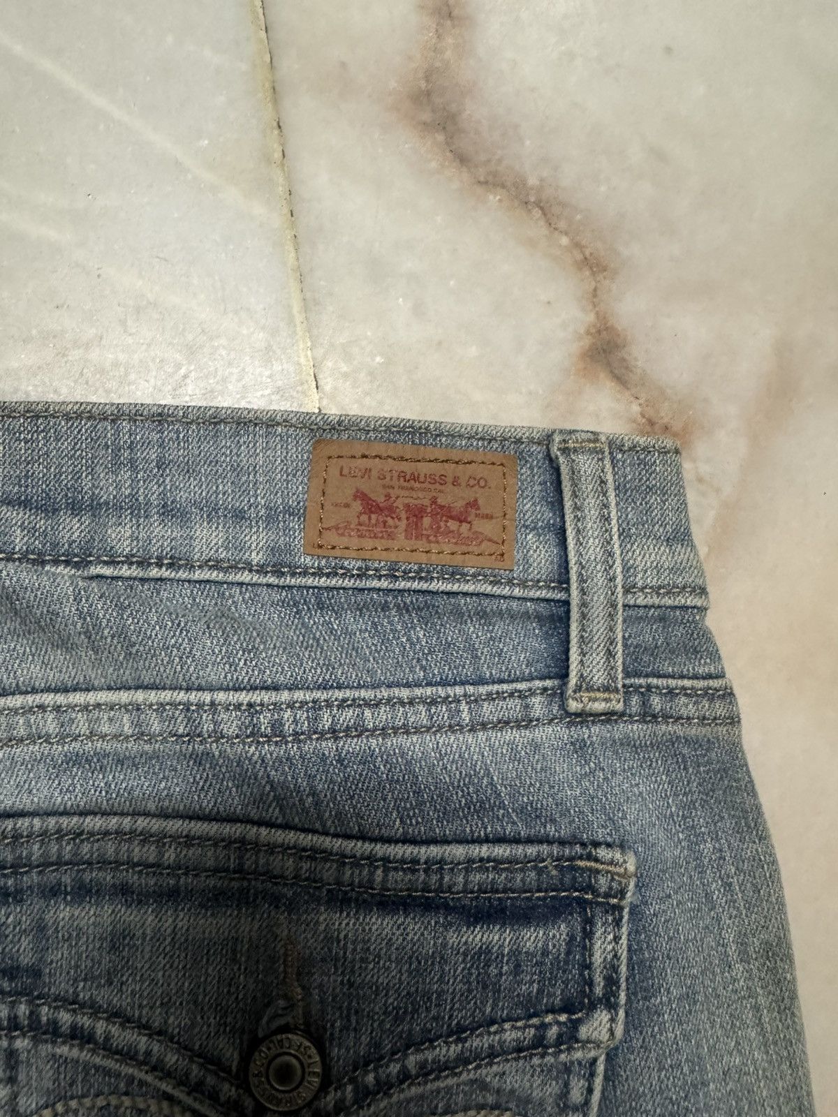 Levi's 💥BELL BOTTOM 90s💥TOO SUPERLOW 524 LEVI'S GRUNGE DISTRESS Size US 28 / EU 44 - 21 Thumbnail