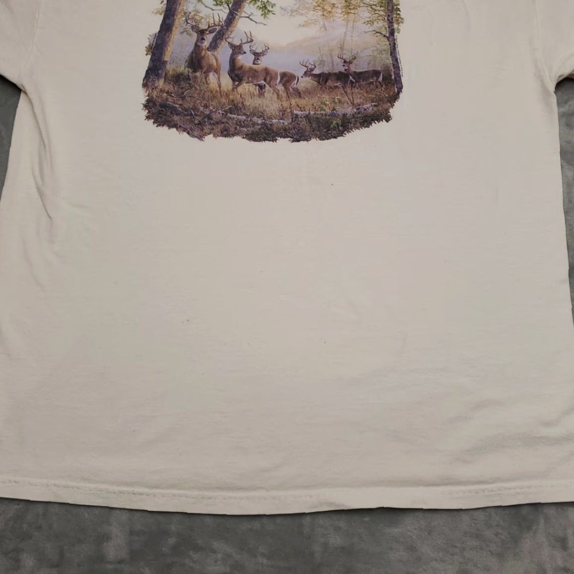 Hanes VINTAGE Nature Tee Mens XL White Wild Wings Whitetail Trophy Buck Classic Deer Y2K Shirt Mens XL White Nature Deer USA 90s Size US XL / EU 56 / 4 - 2 Thumbnail