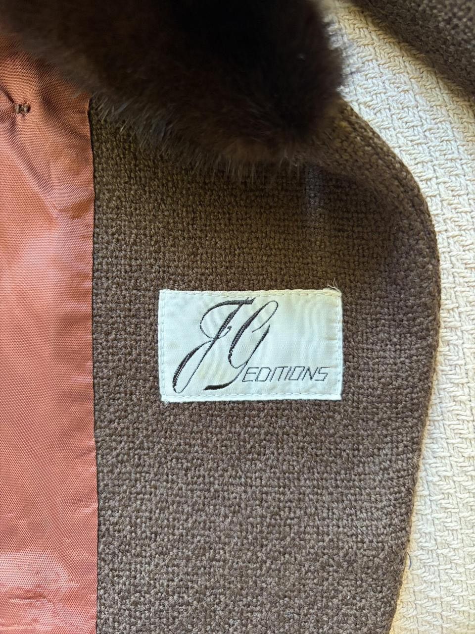 Other Vintage 1960s dark academia wool mink city coat Size M / US 6-8 / IT 42-44 - 5 Thumbnail